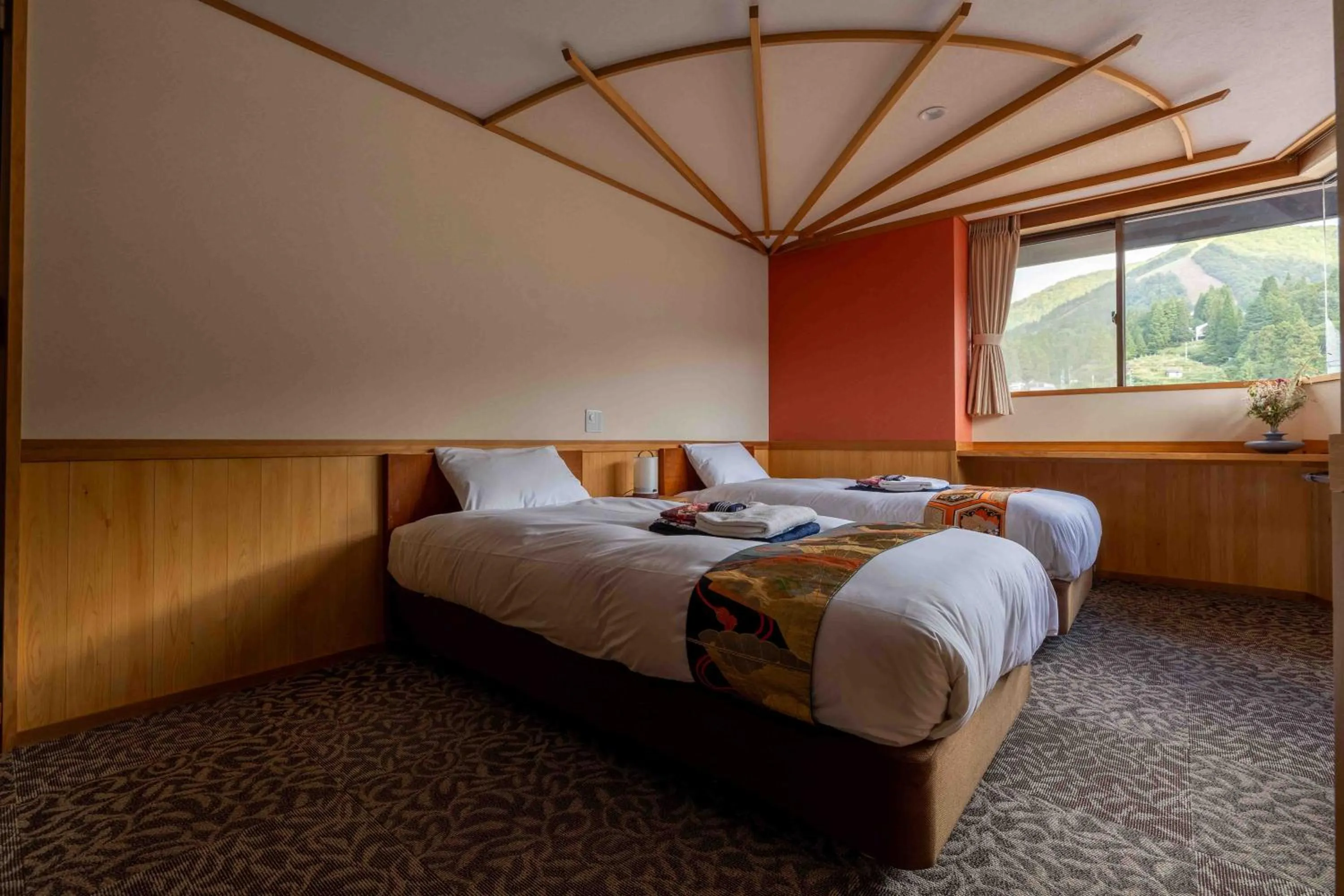 Bed in Nozawa View Hotel Shimataya