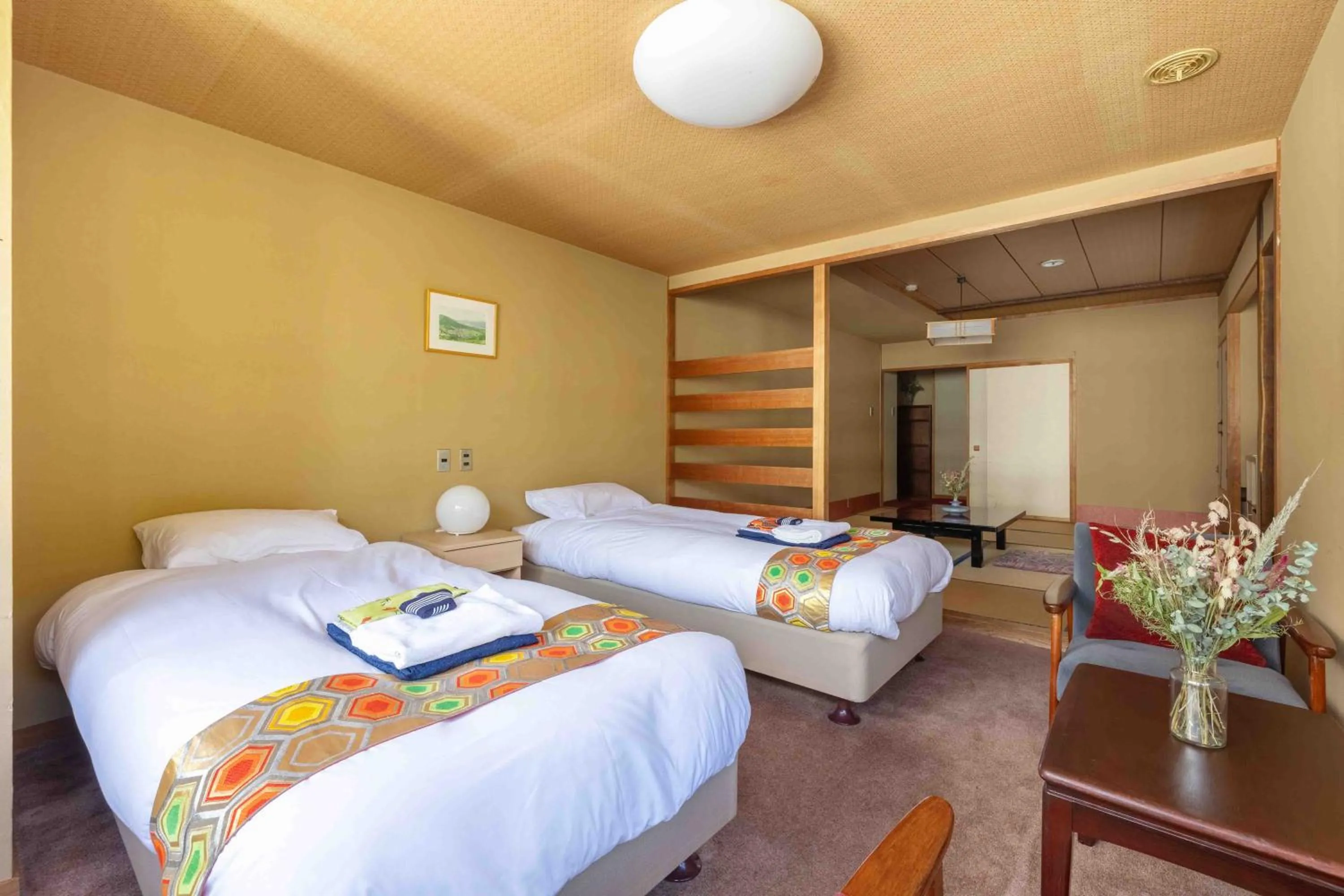 Bed in Nozawa View Hotel Shimataya