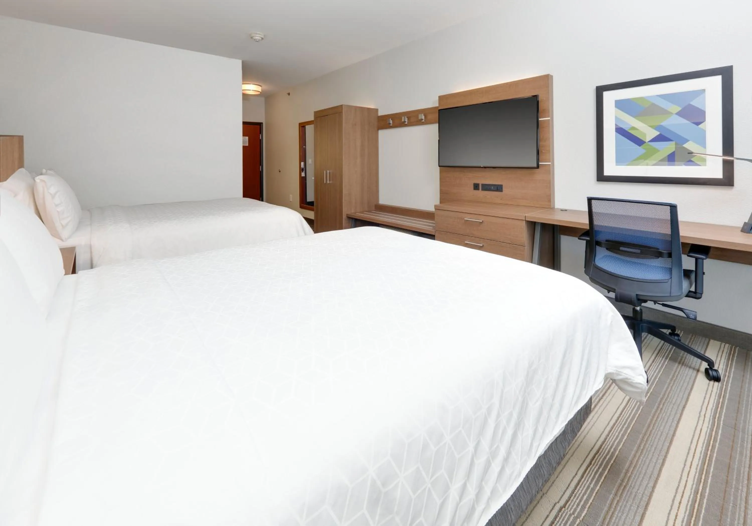 Photo of the whole room, Bed in Holiday Inn Express & Suites - Denton North by IHG