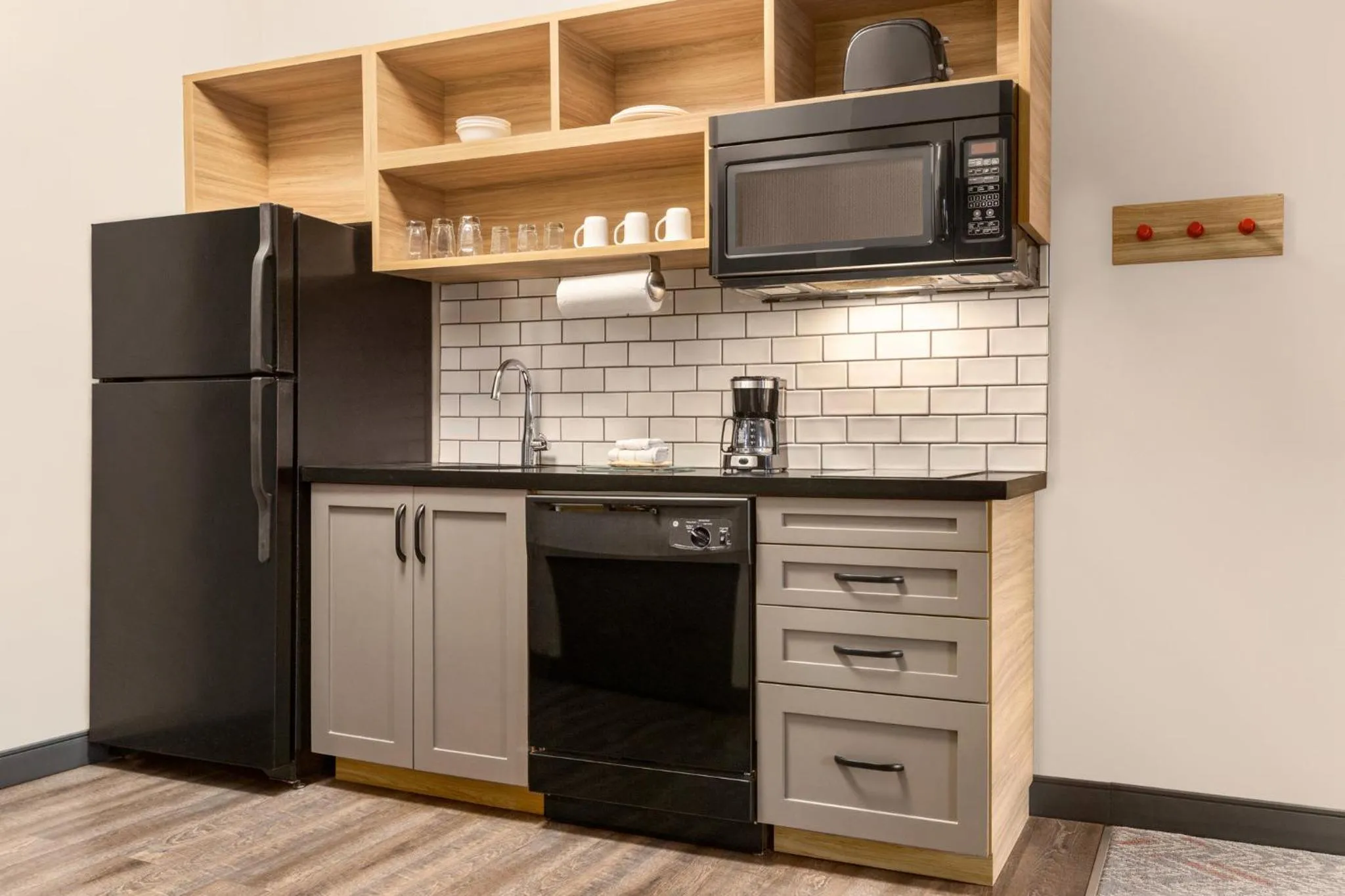 Photo of the whole room in Candlewood Suites Mount Pleasant by IHG