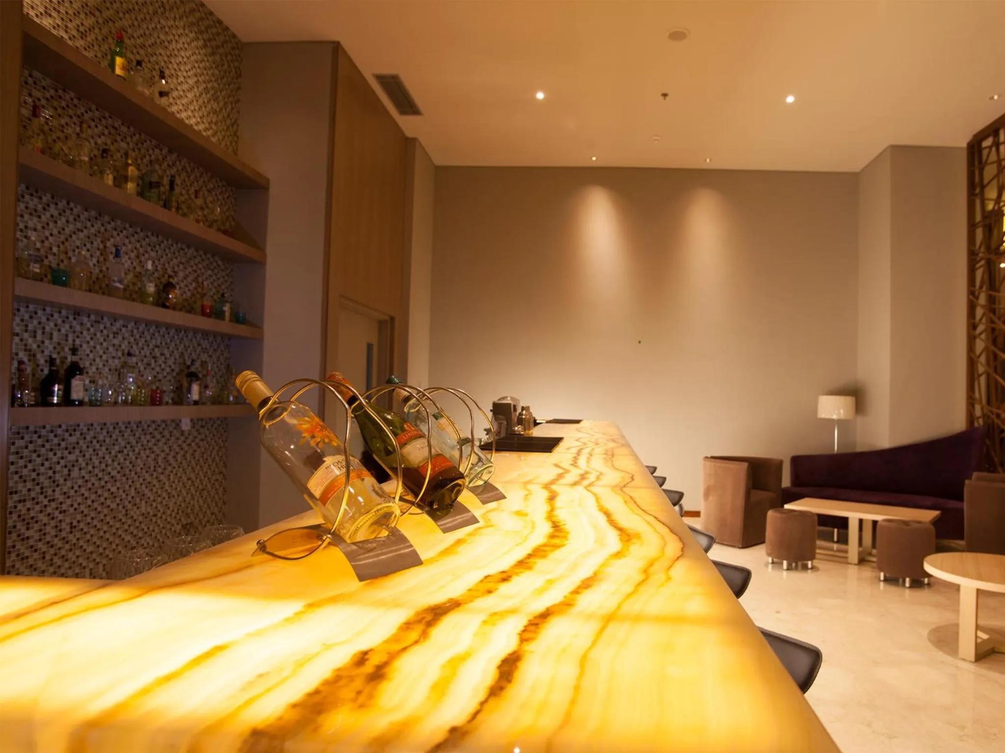 Lounge or bar in Gammara Hotel Makassar