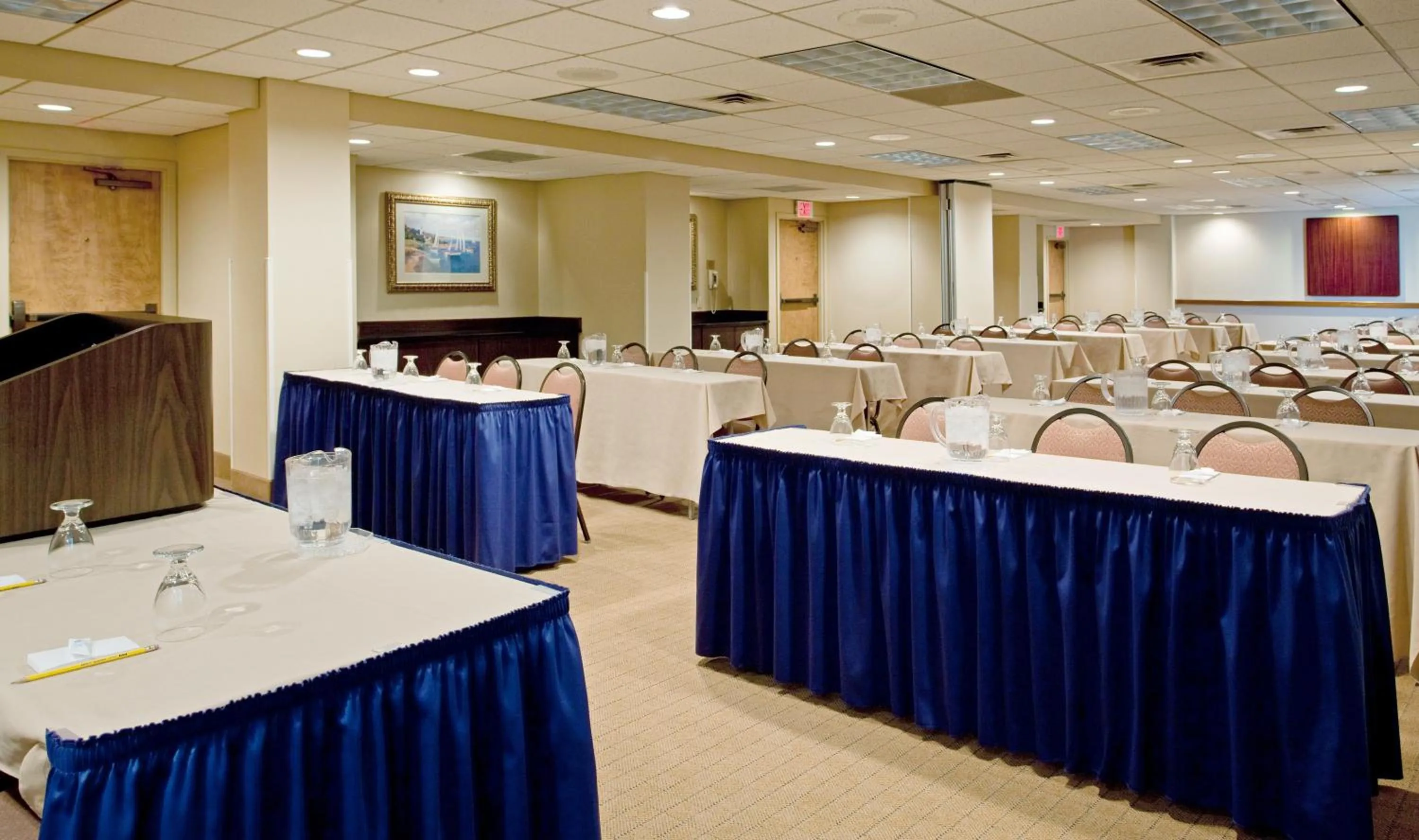 Meeting/conference room in Holiday Inn Portland-By the Bay by IHG