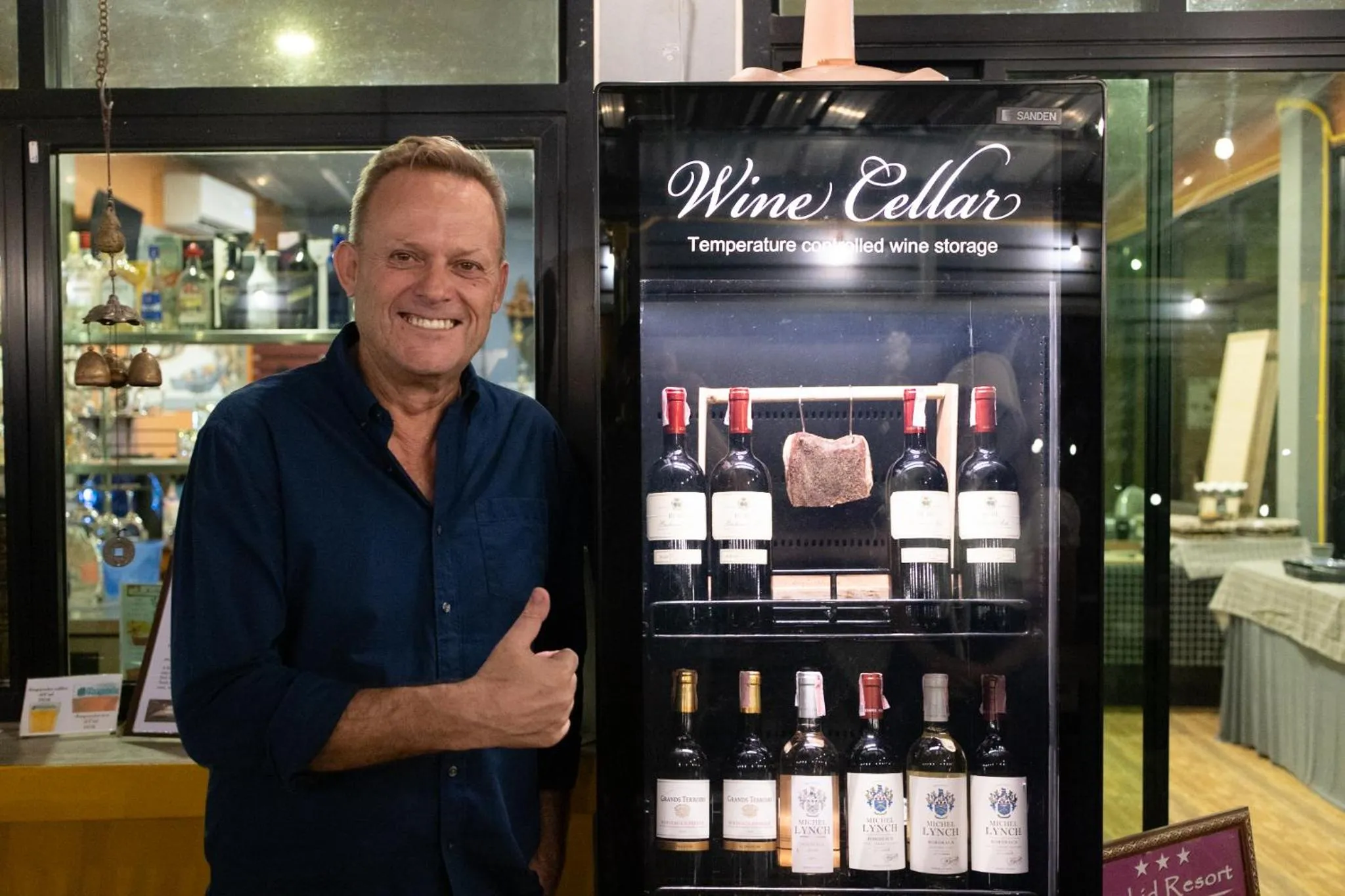 Drinks in Khong Chiam Orchid Riverside Resort