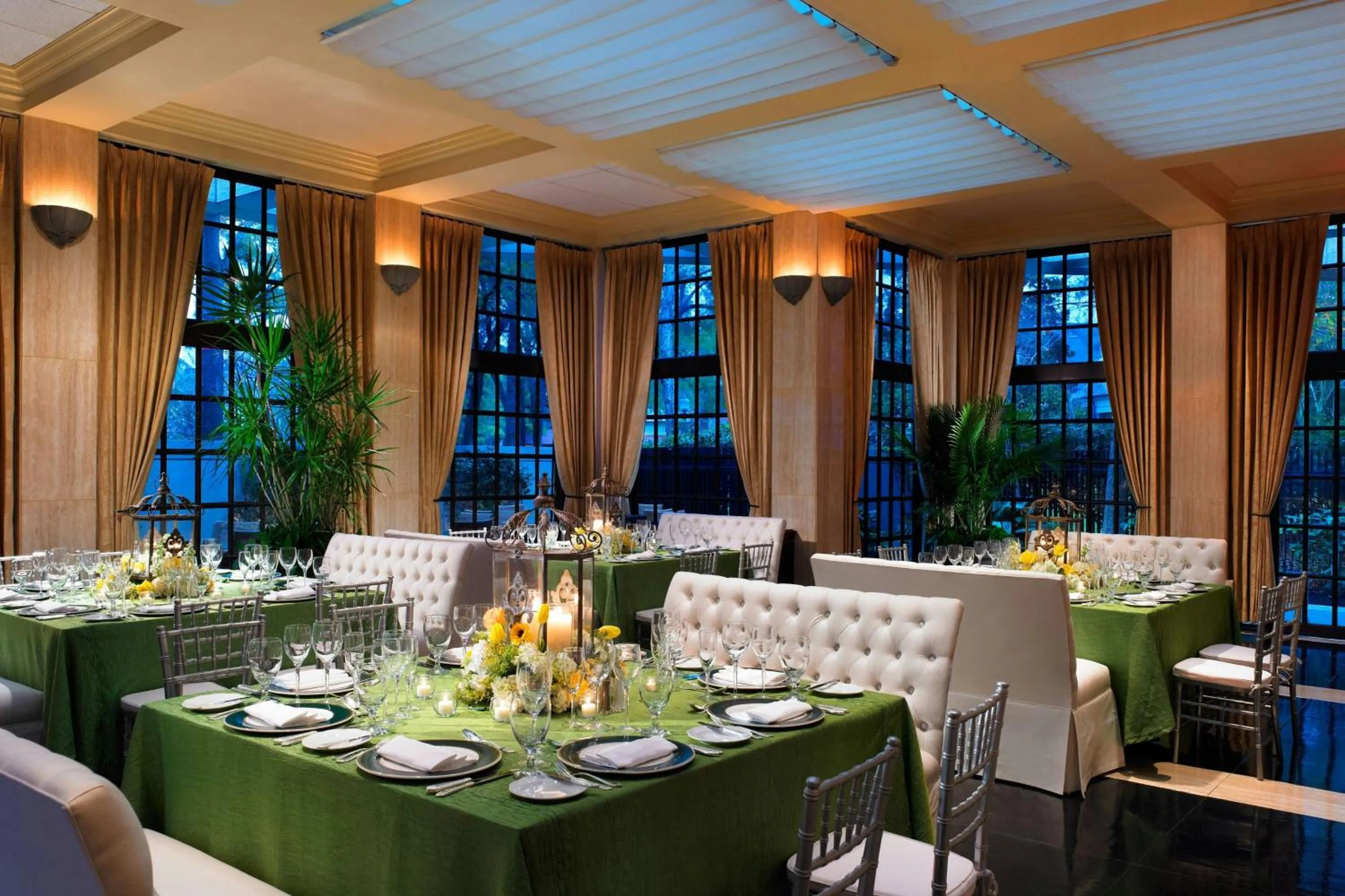 Meeting/conference room in The St. Regis Houston