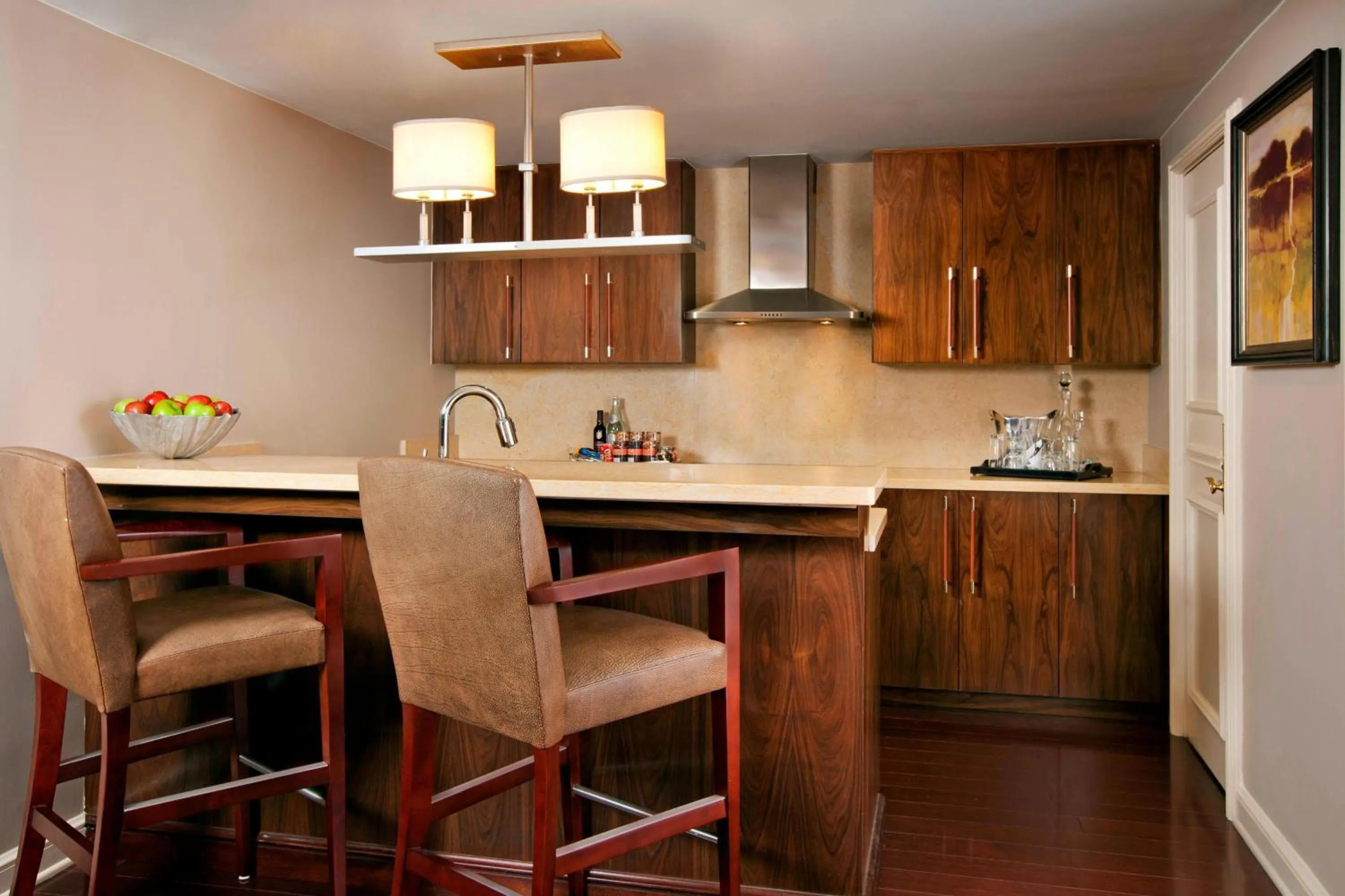 Kitchen or kitchenette in The St. Regis Houston