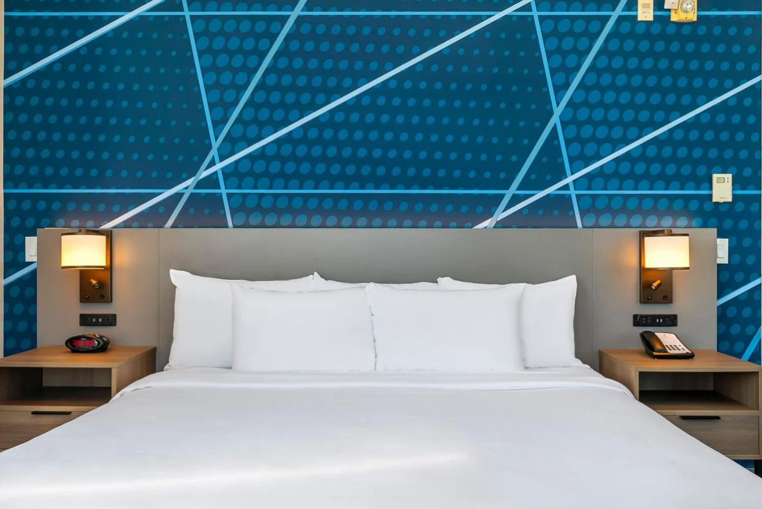 Bed in Comfort Suites Kelowna