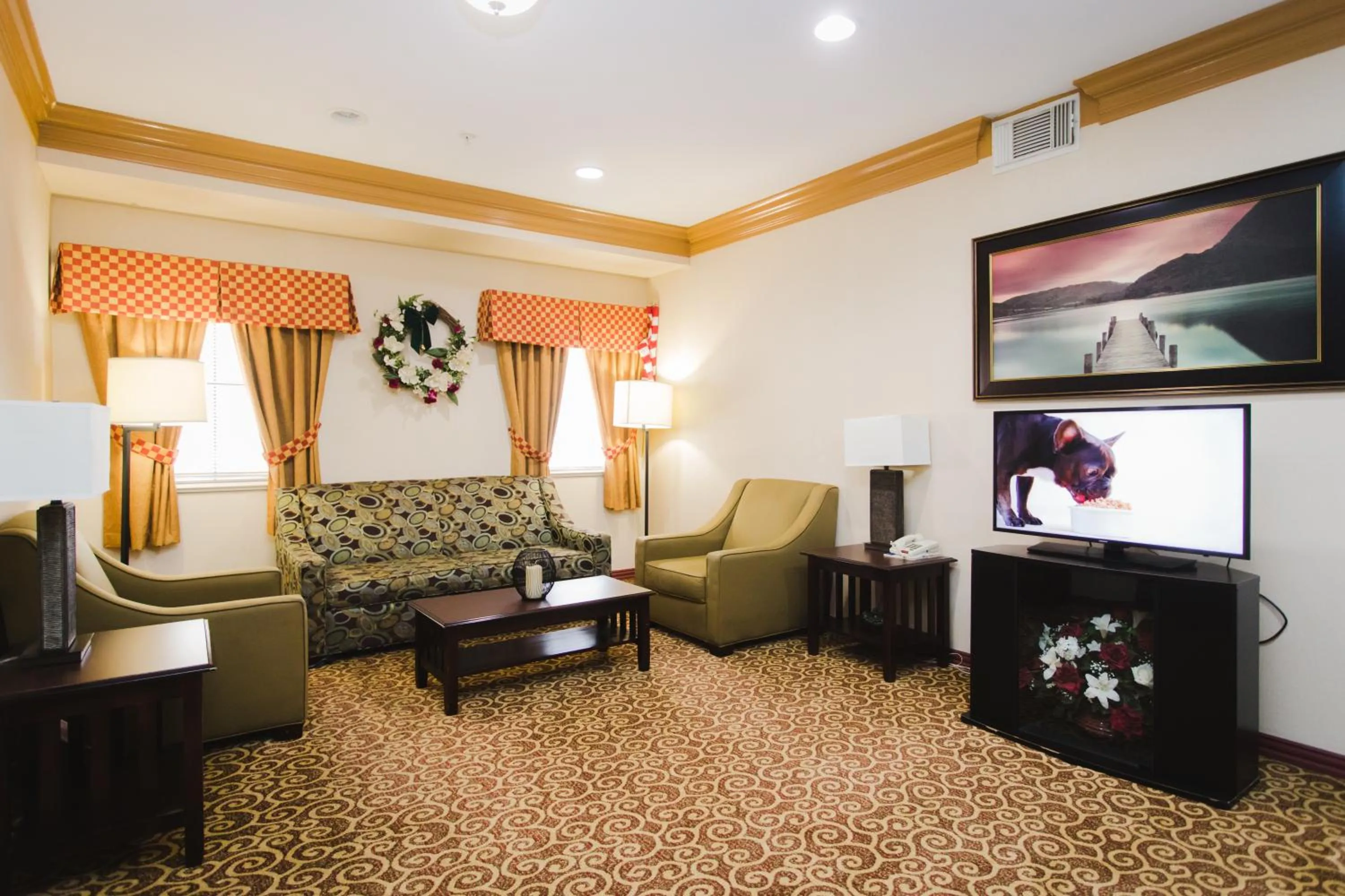 Lobby or reception in Days Inn by Wyndham Rosenberg