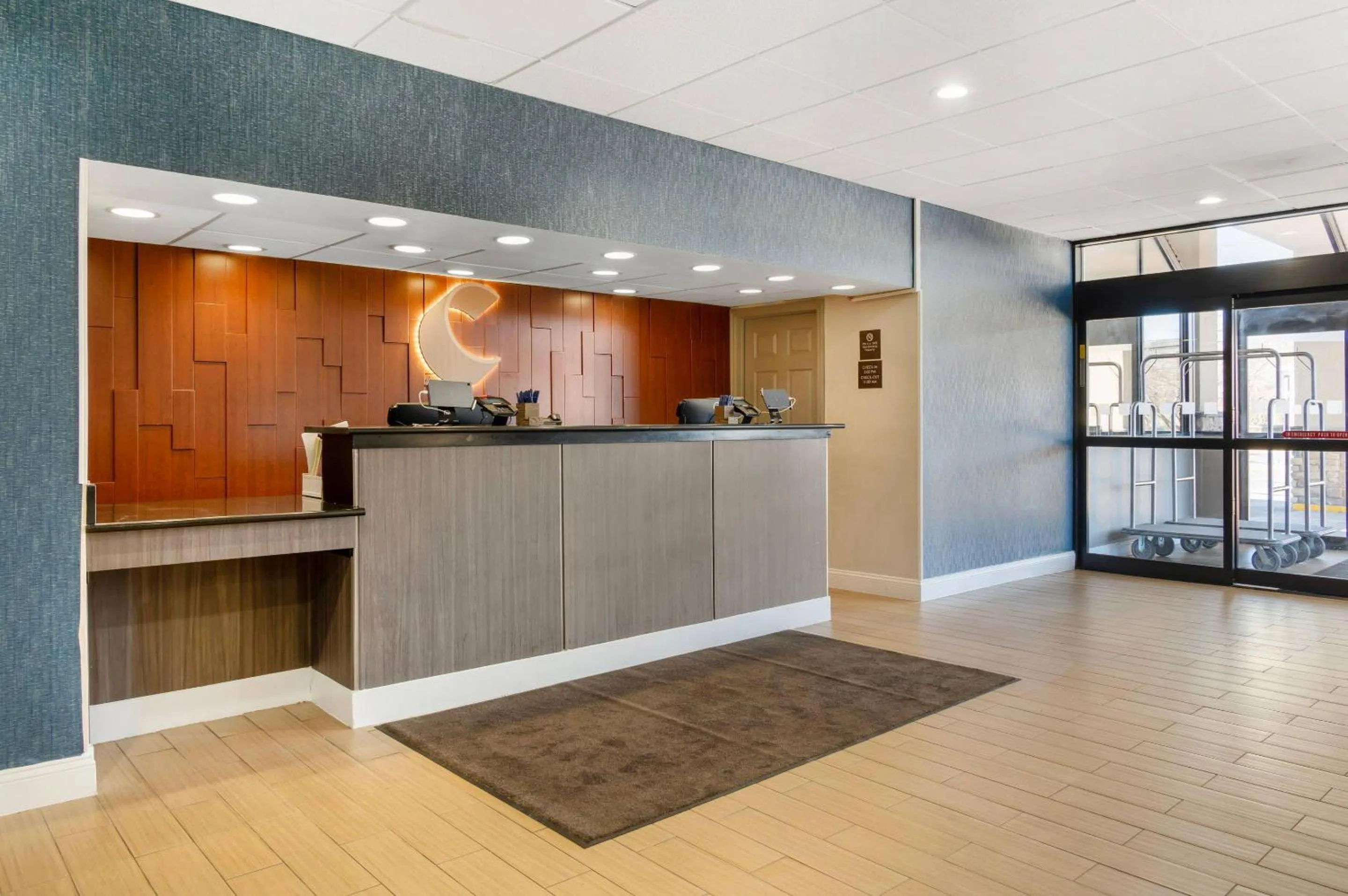 Lobby or reception in Comfort Inn & Suites Danbury-Bethel
