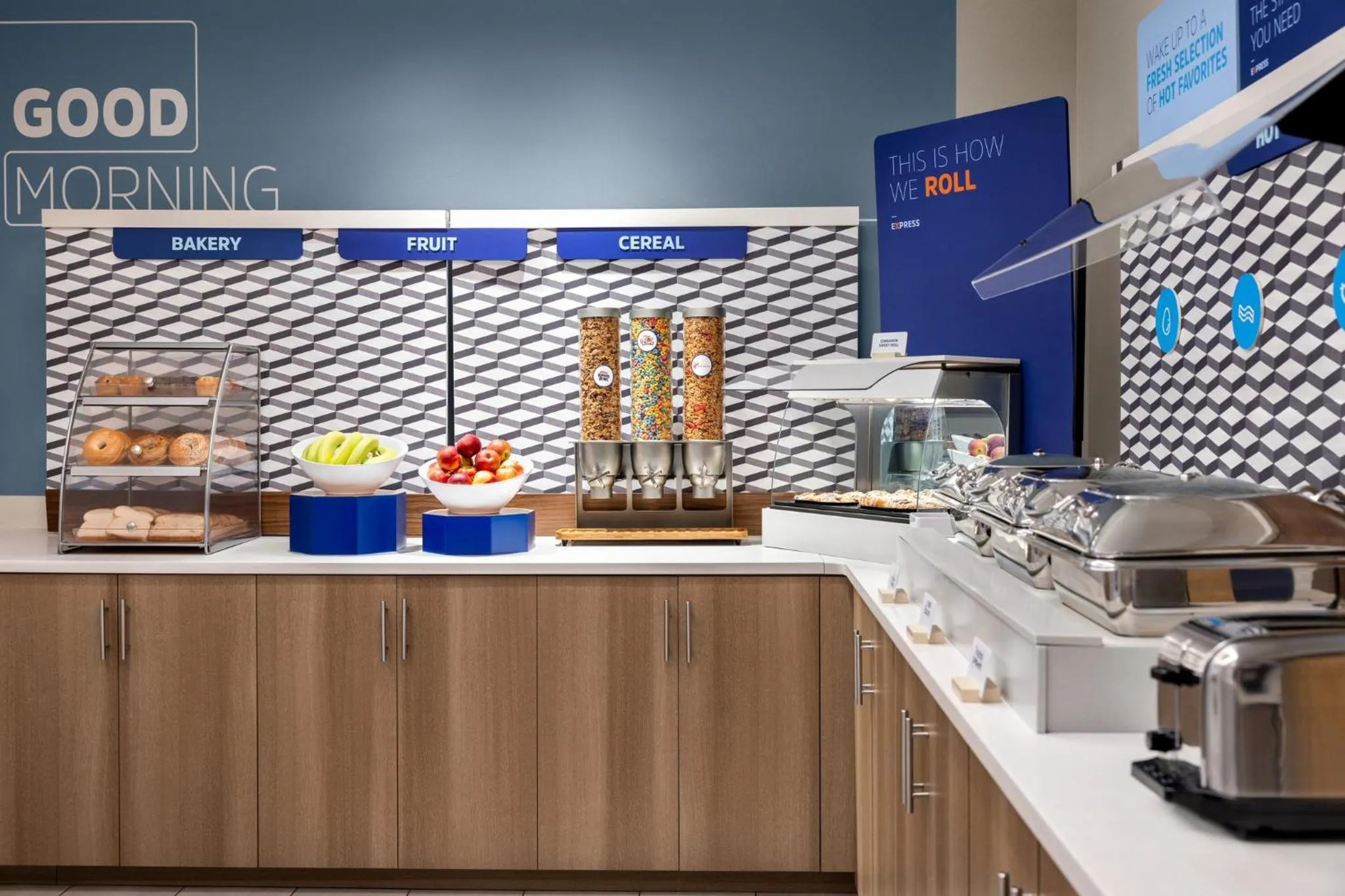 Breakfast in Holiday Inn Express Syracuse Airport by IHG