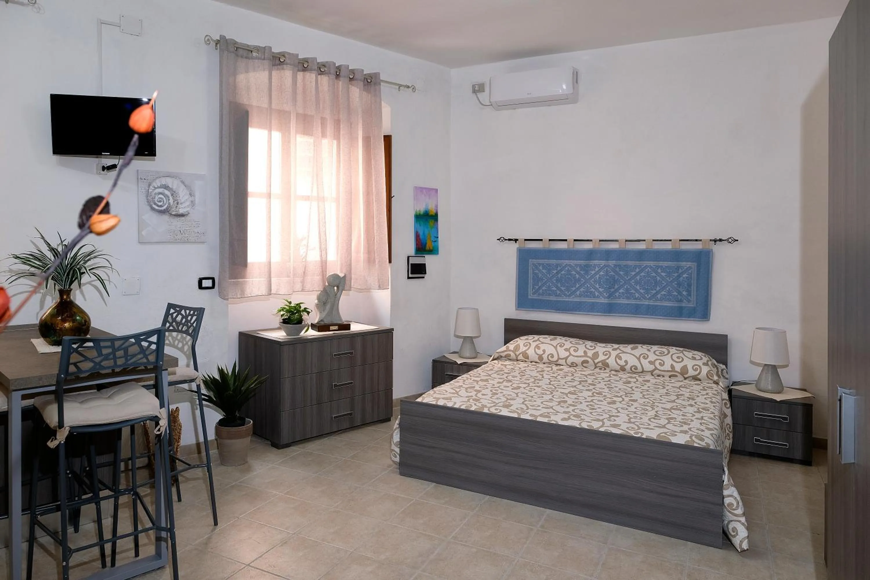 Bed in Bed & Breakfast L'Aquilino