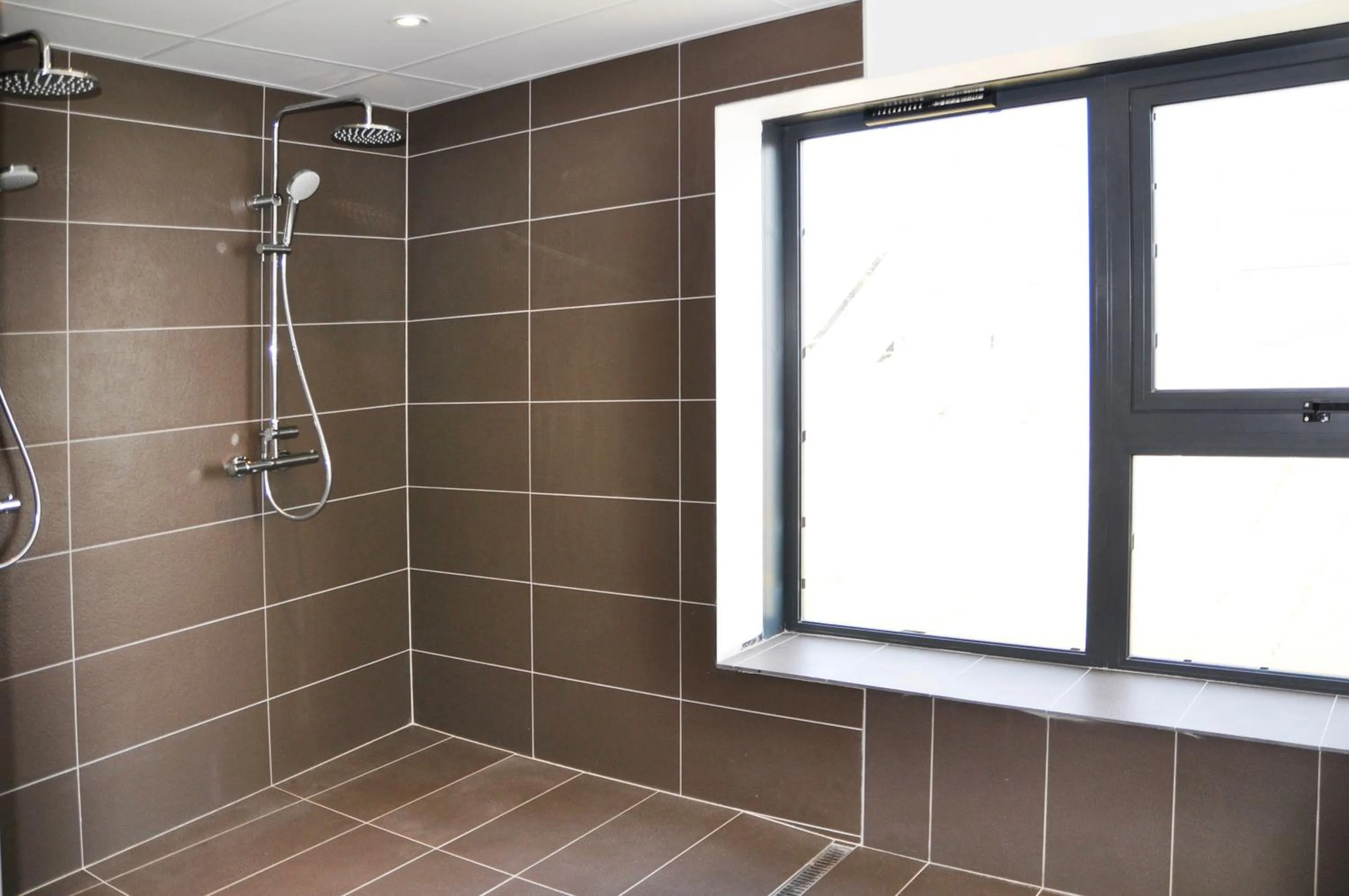 Spa and wellness centre/facilities in Golden Tulip Pornic Suites- Appart Hotel