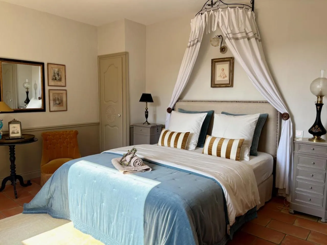 Photo of the whole room in Les Aurochs