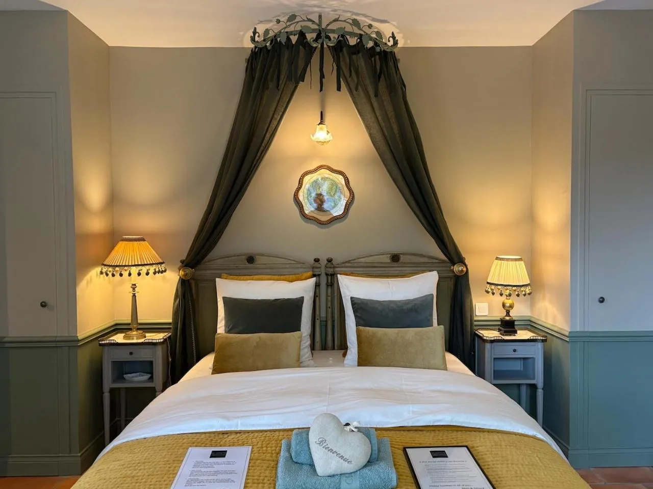 Photo of the whole room in Les Aurochs