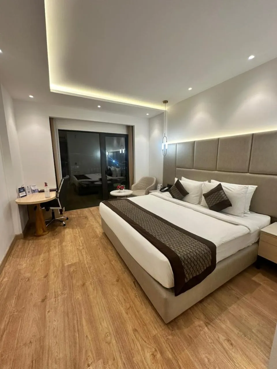 Balcony/Terrace, Bed in Best Western AH1 Amritsar