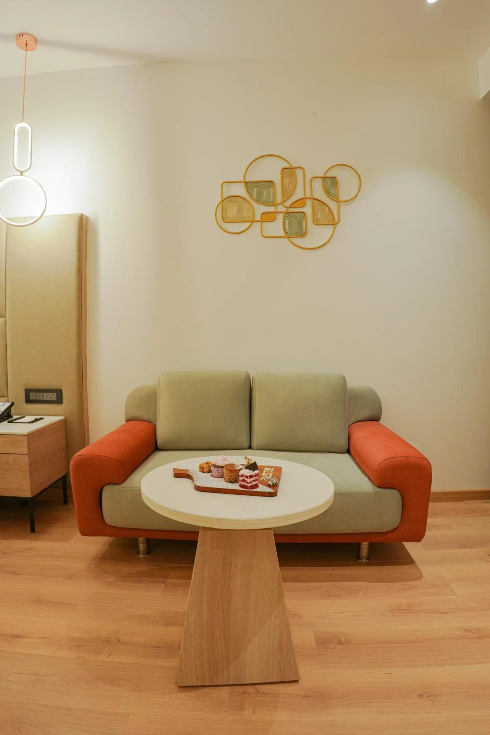 Seating area in Best Western AH1 Amritsar