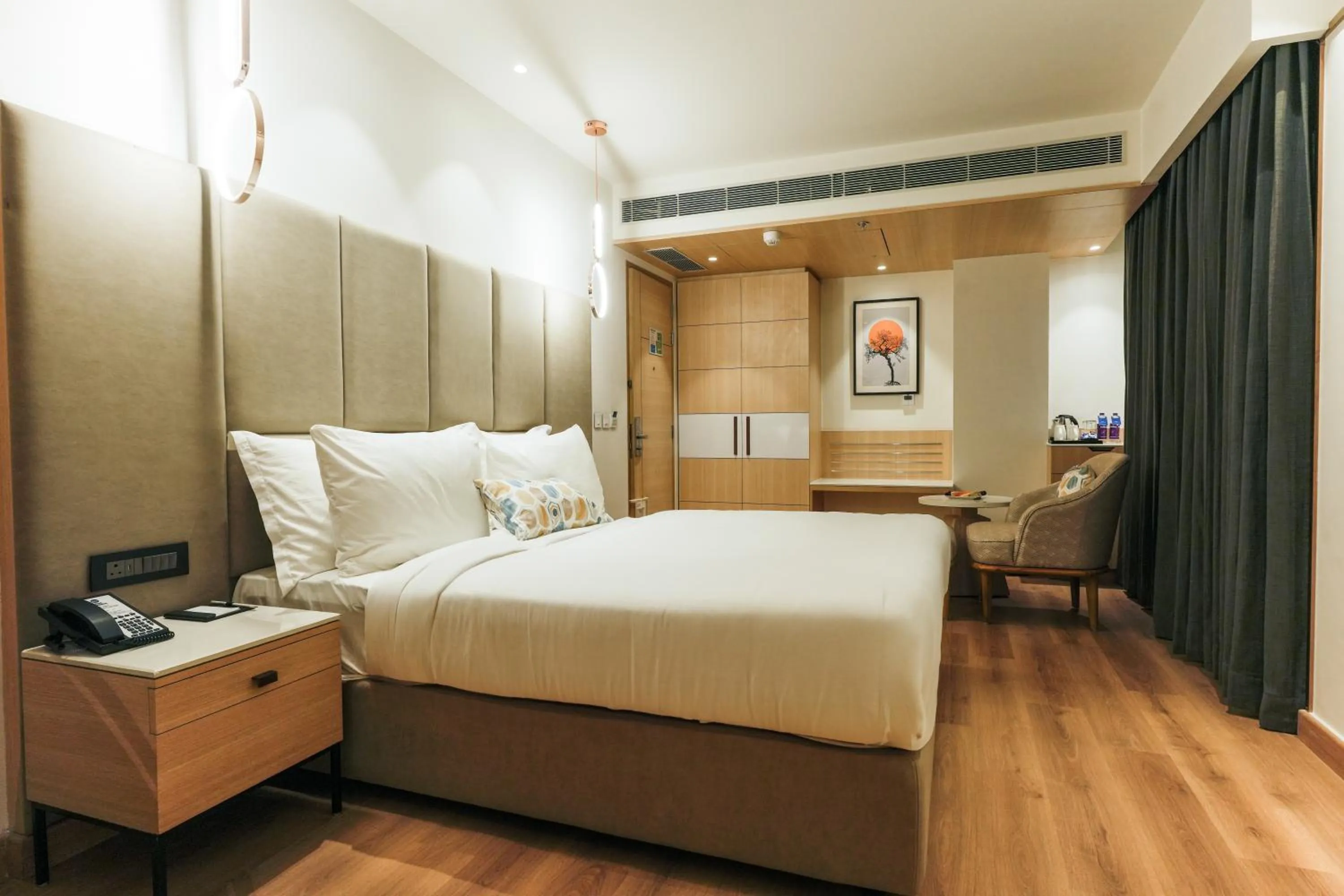 Bed in Best Western AH1 Amritsar