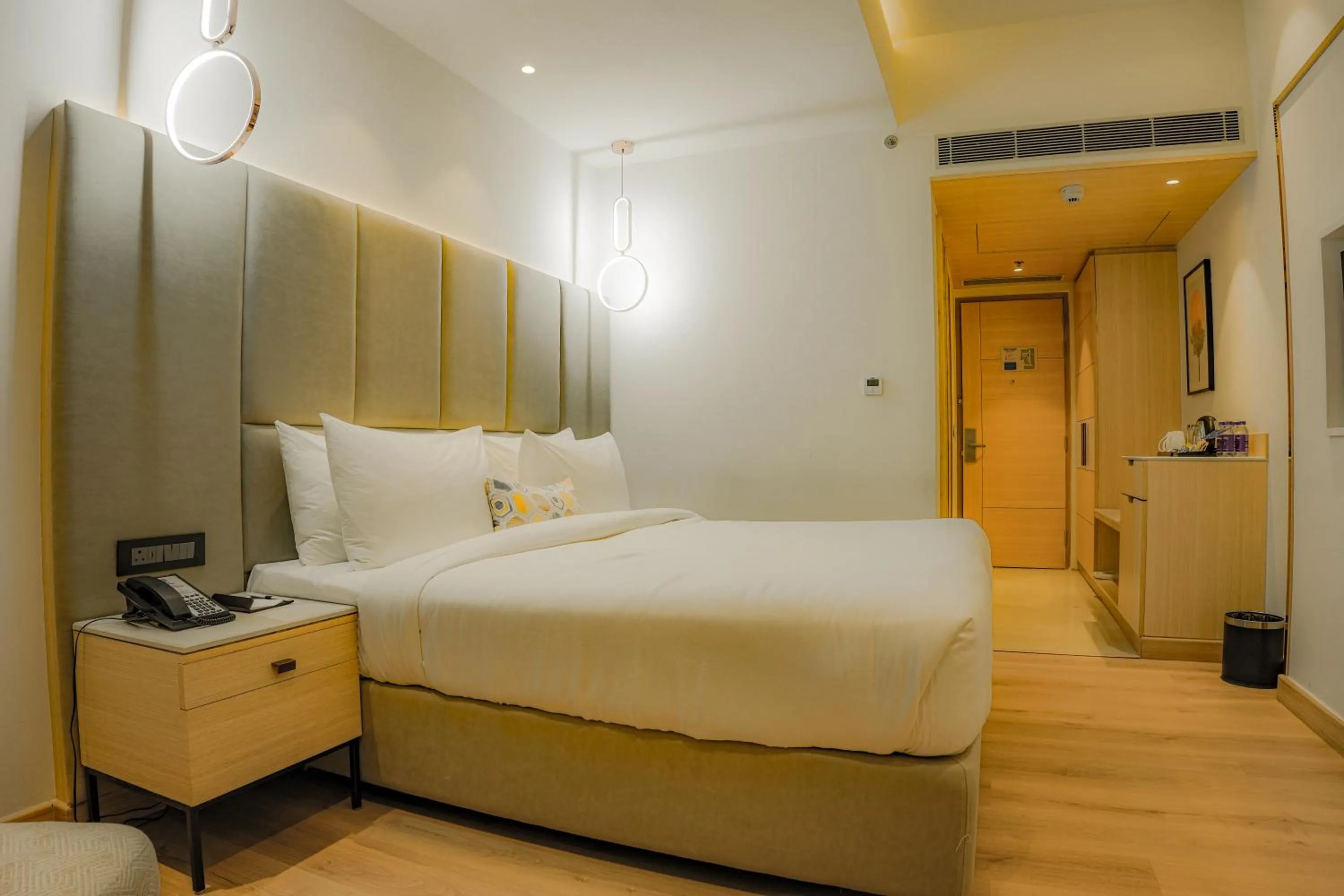 Bed in Best Western AH1 Amritsar