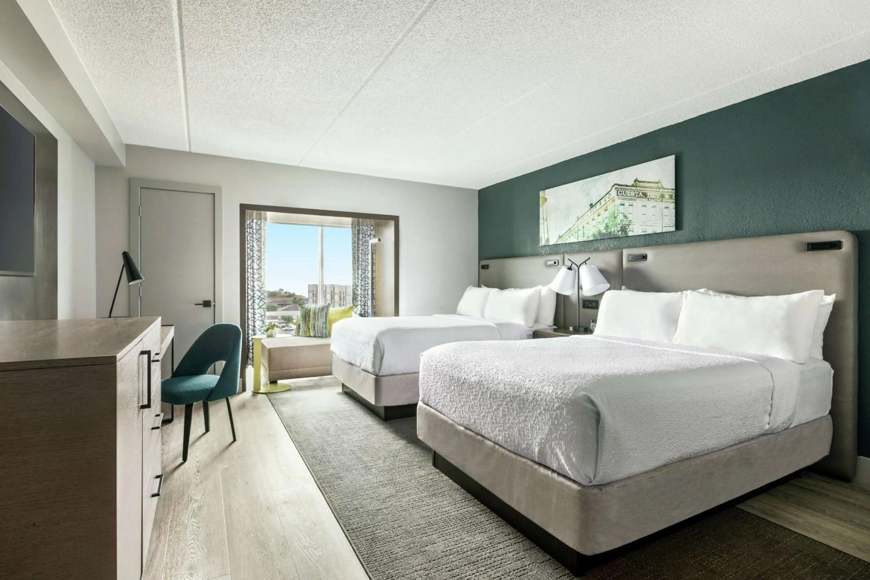 Bedroom, Bed in Hotel Alba Tampa, Tapestry Collection By Hilton