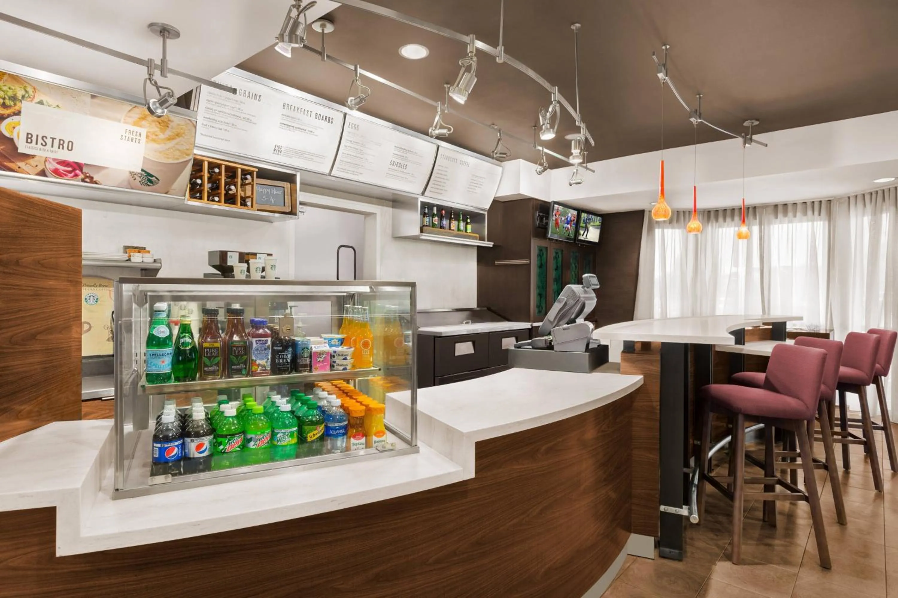 Restaurant/places to eat in Courtyard by Marriott Roseville