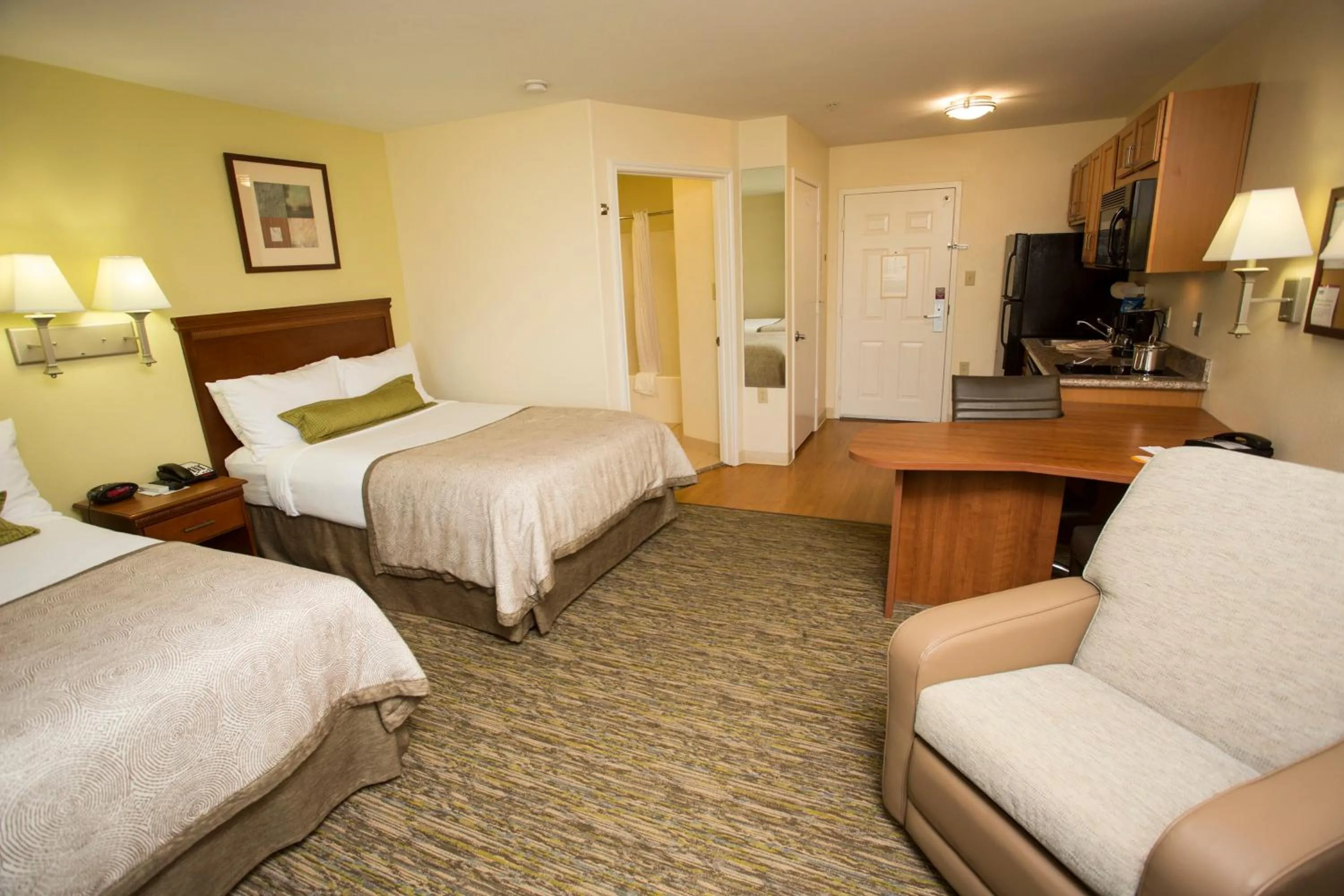 Photo of the whole room, Bed in Candlewood Suites Port Arthur/Nederland by IHG