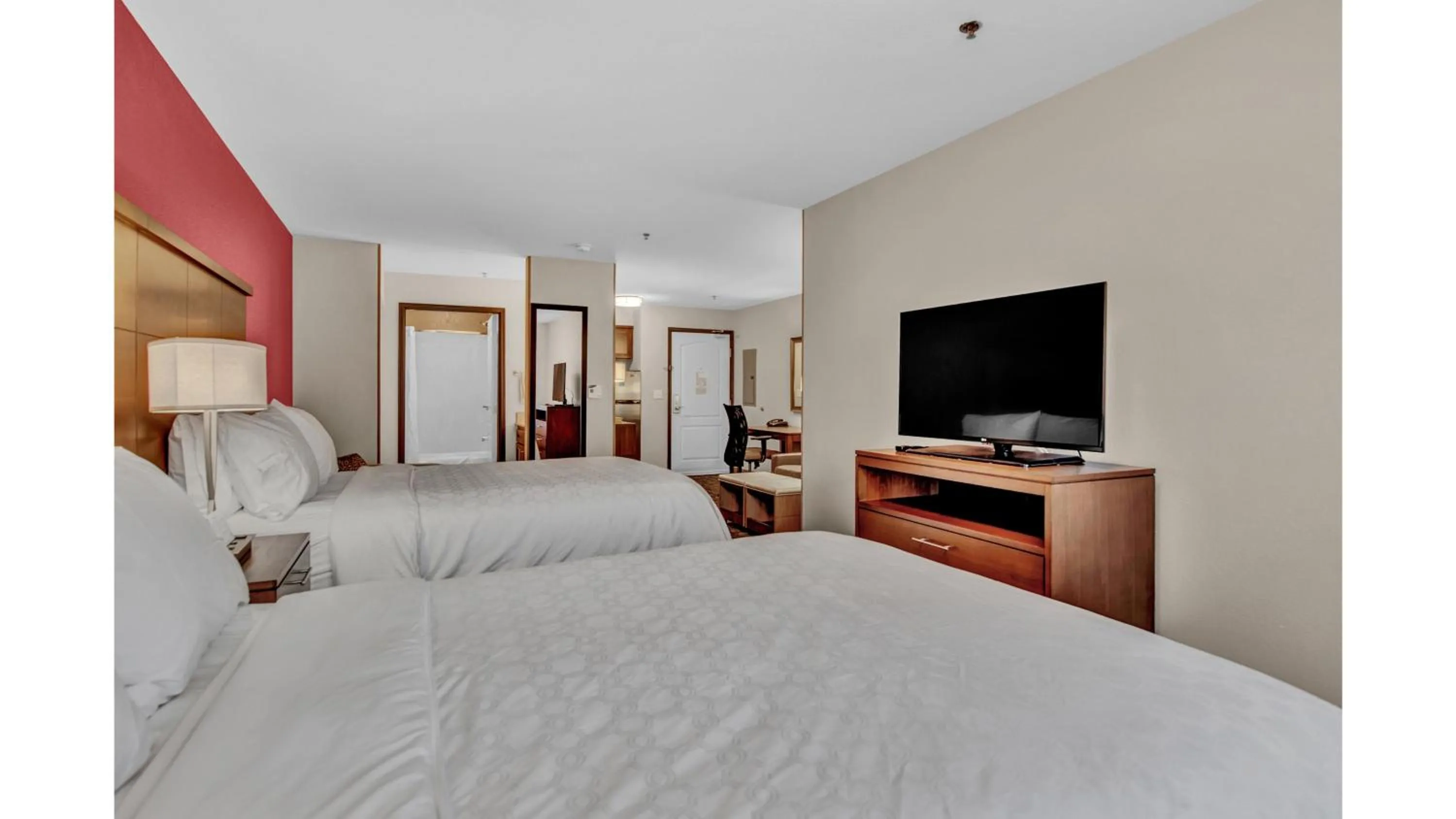 Photo of the whole room, Bed in Staybridge Suites Salt Lake-West Valley City by IHG