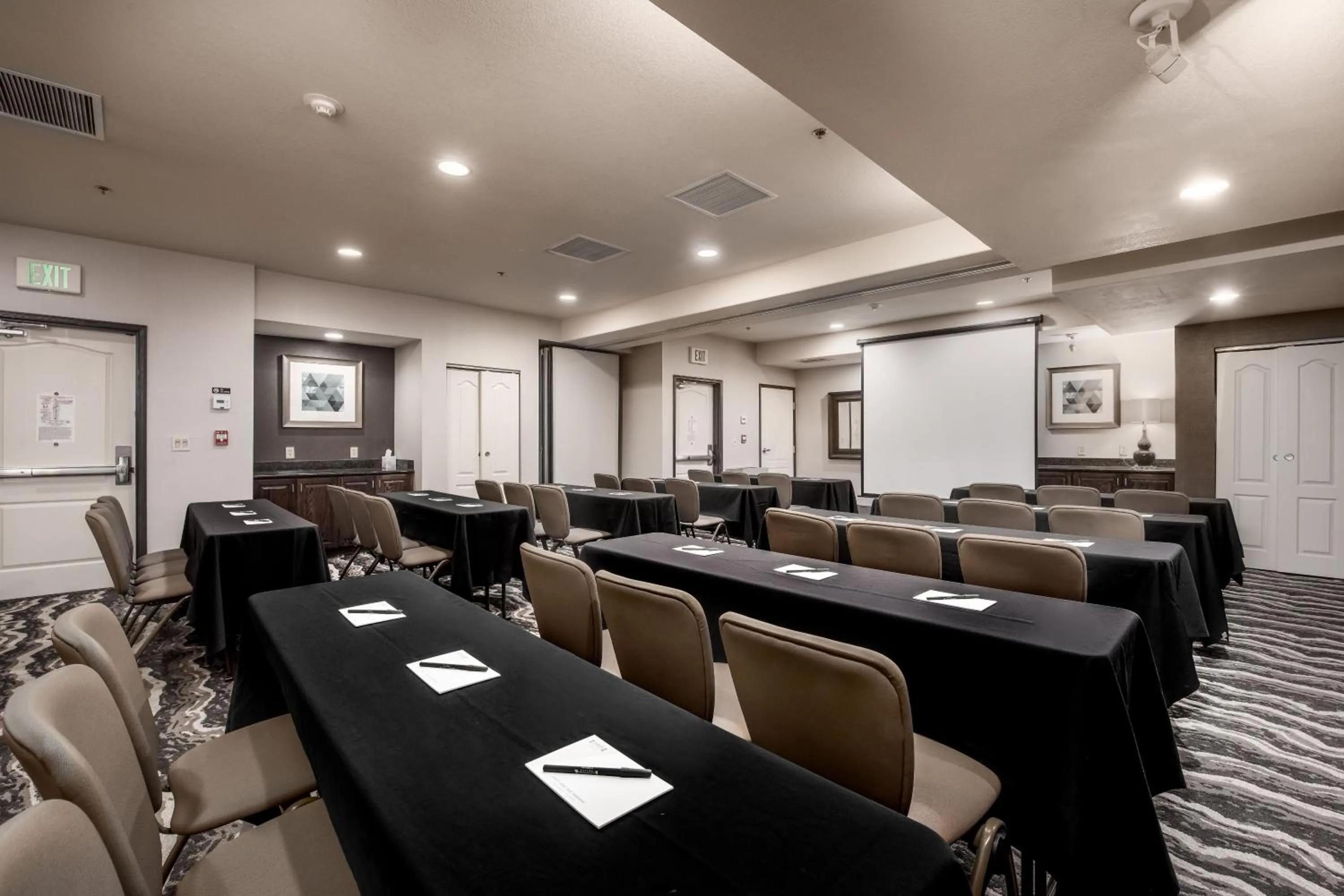 Meeting/conference room in Staybridge Suites Salt Lake-West Valley City by IHG