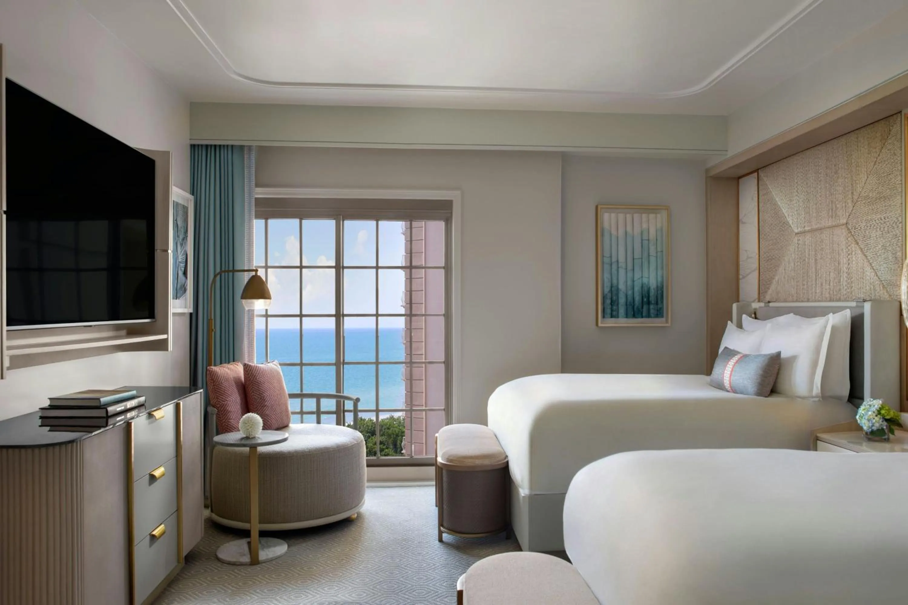 Bedroom, Bed in The Ritz-Carlton Naples