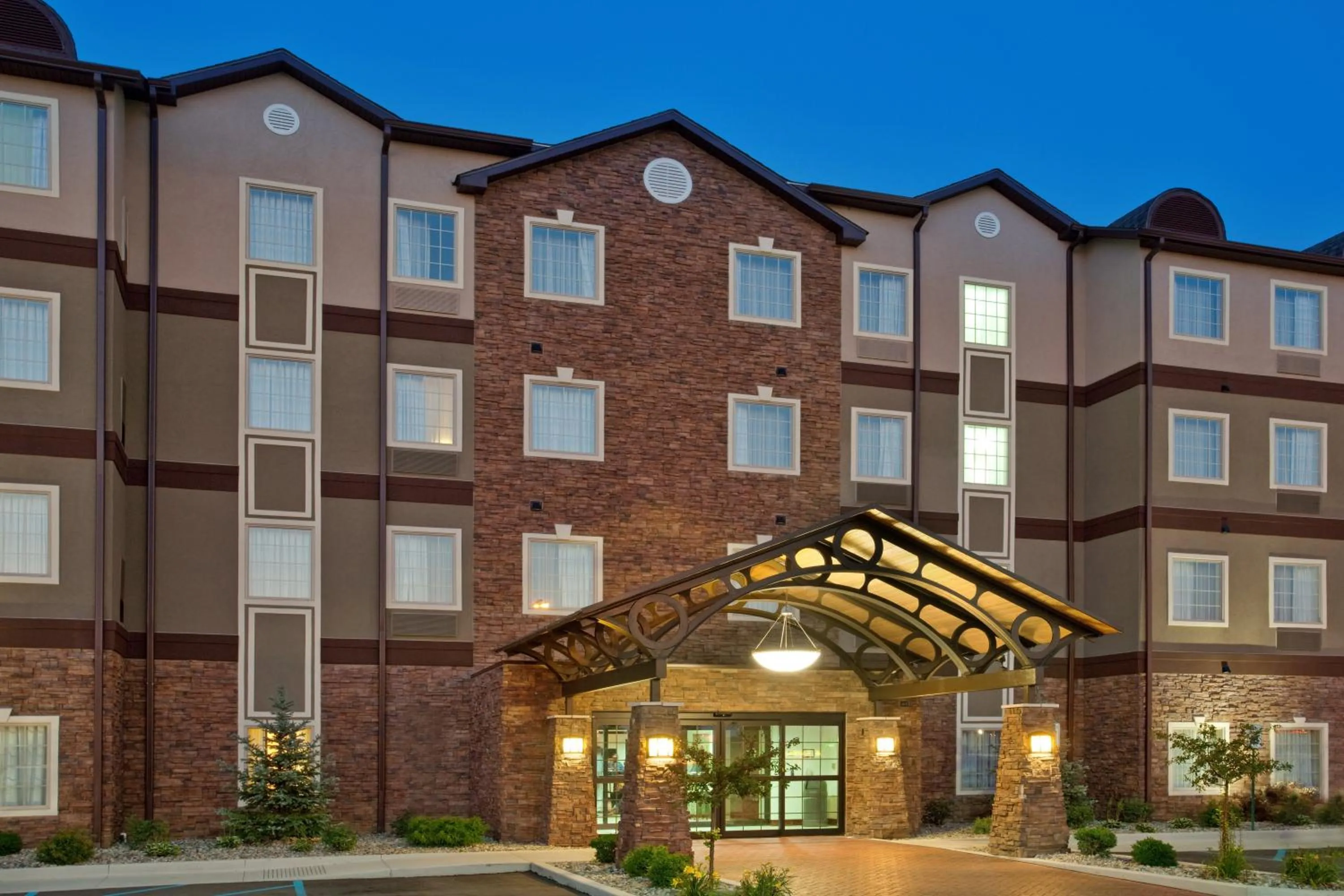 Property building in Staybridge Suites Elkhart North by IHG