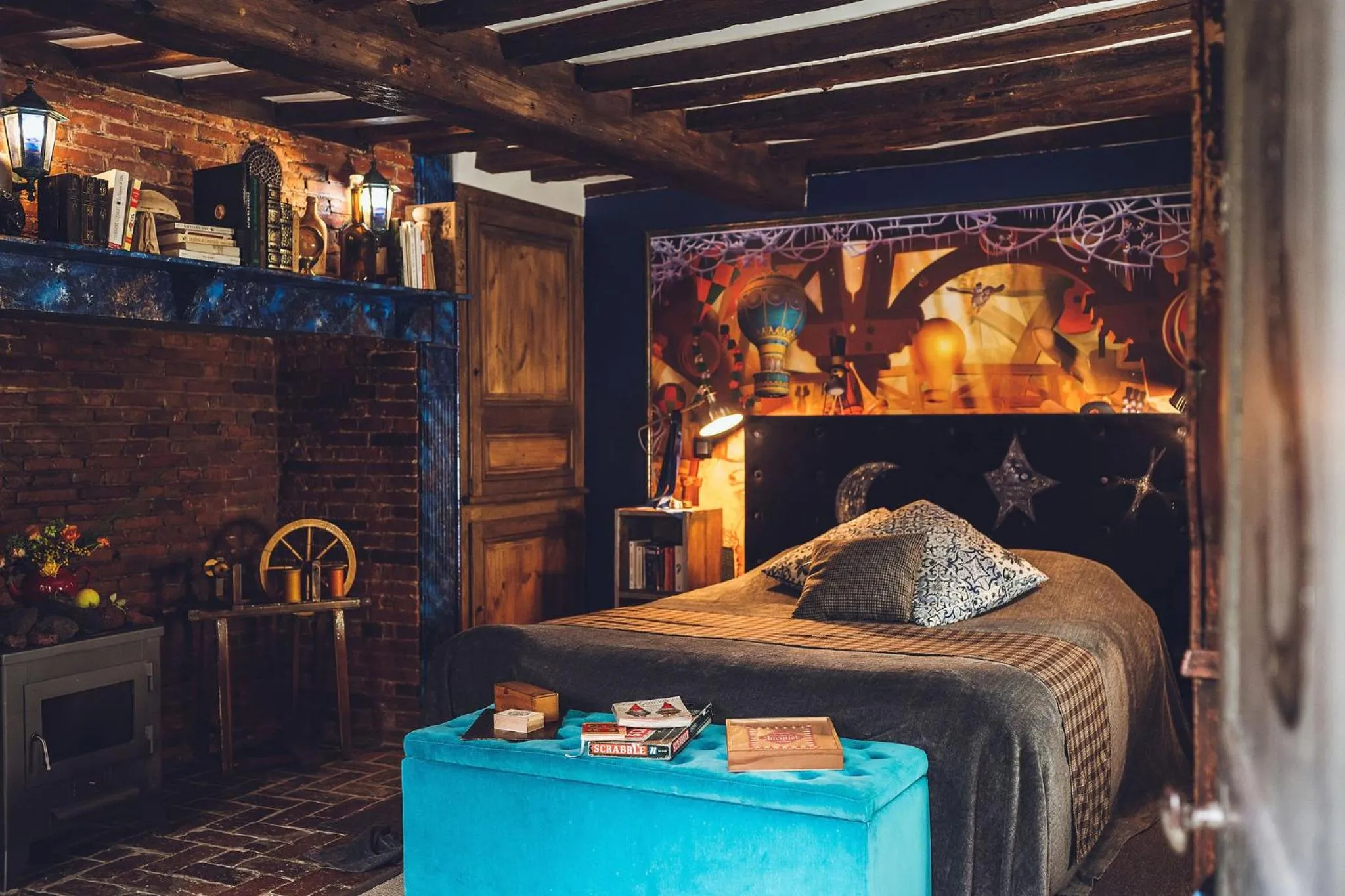 Decorative detail, Bed in Au2 Maison d'Hôtes - Guest House Au2