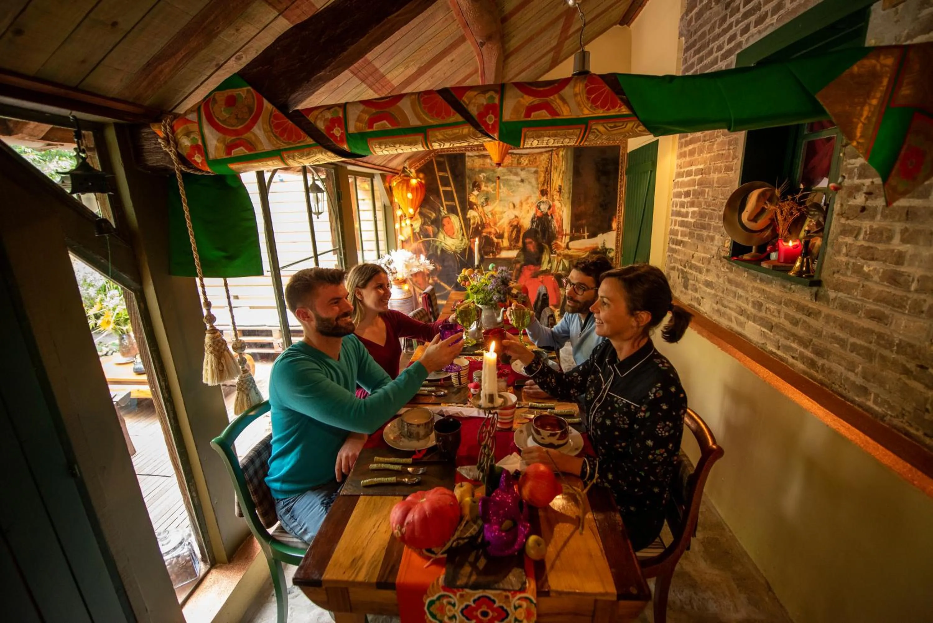 Restaurant/places to eat in Au2 Maison d'Hôtes - Guest House Au2