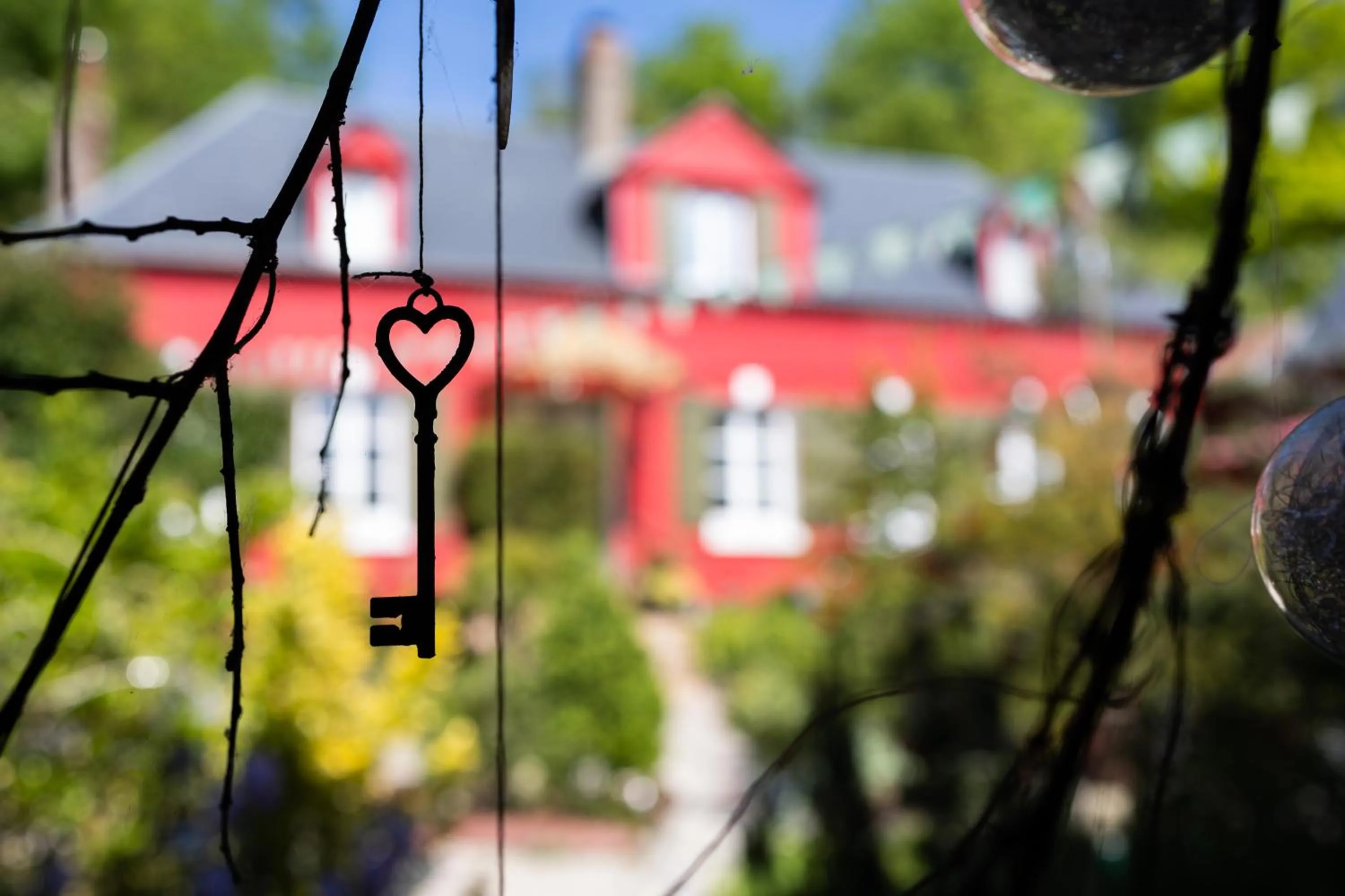 Spring in Au2 Maison d'Hôtes - Guest House Au2