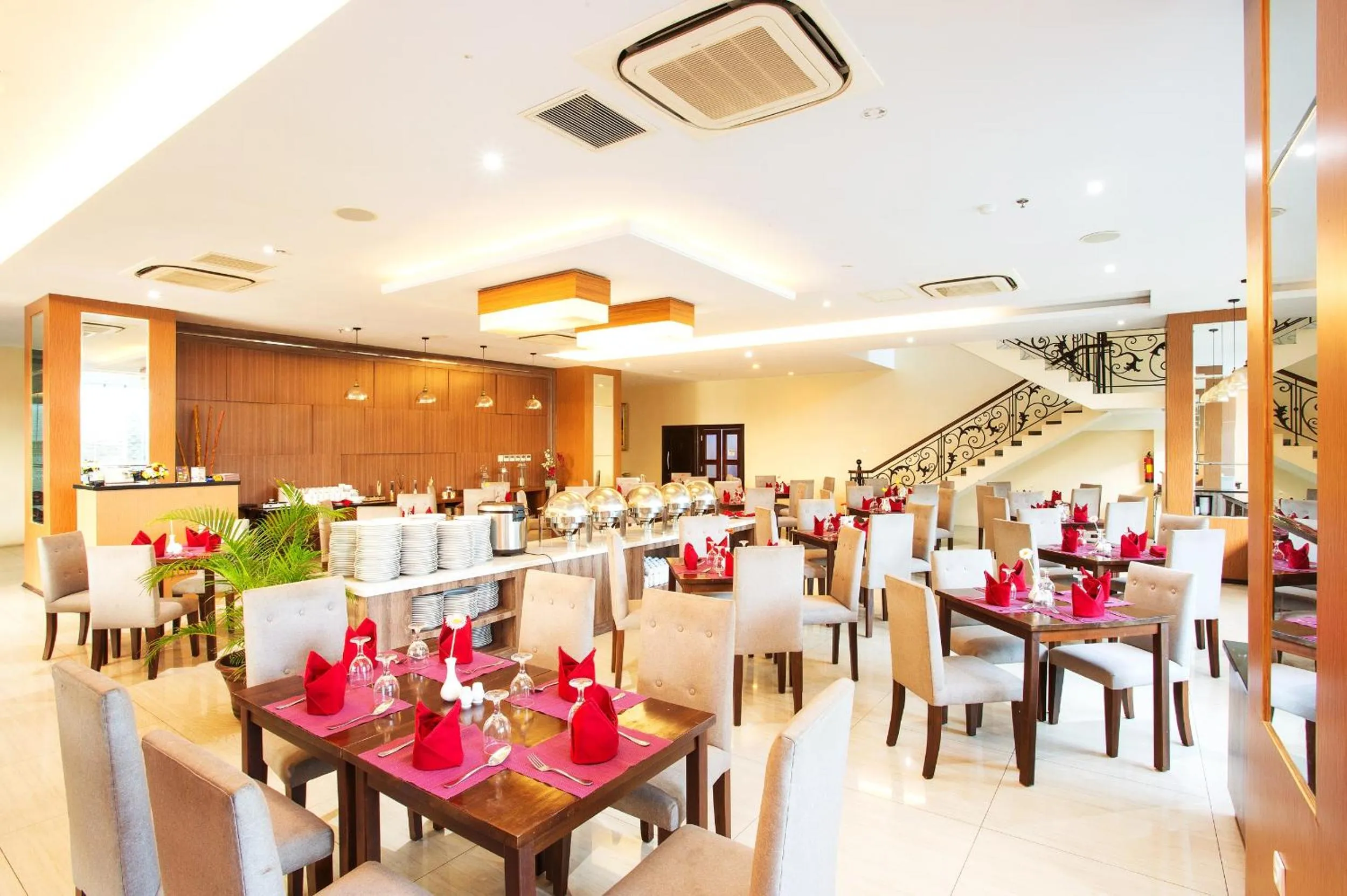 Restaurant/places to eat in Tara Hotel Yogyakarta