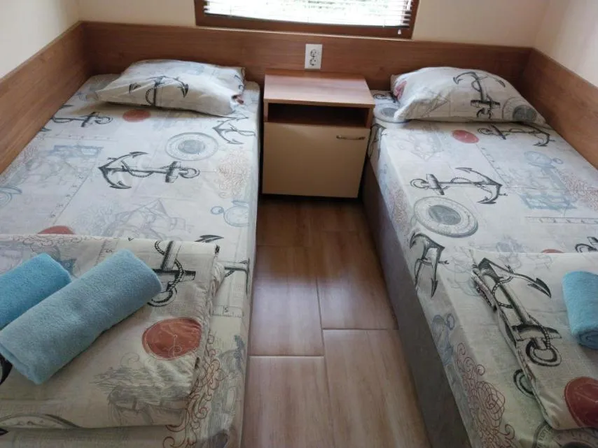 Bed in Complex Fichoza