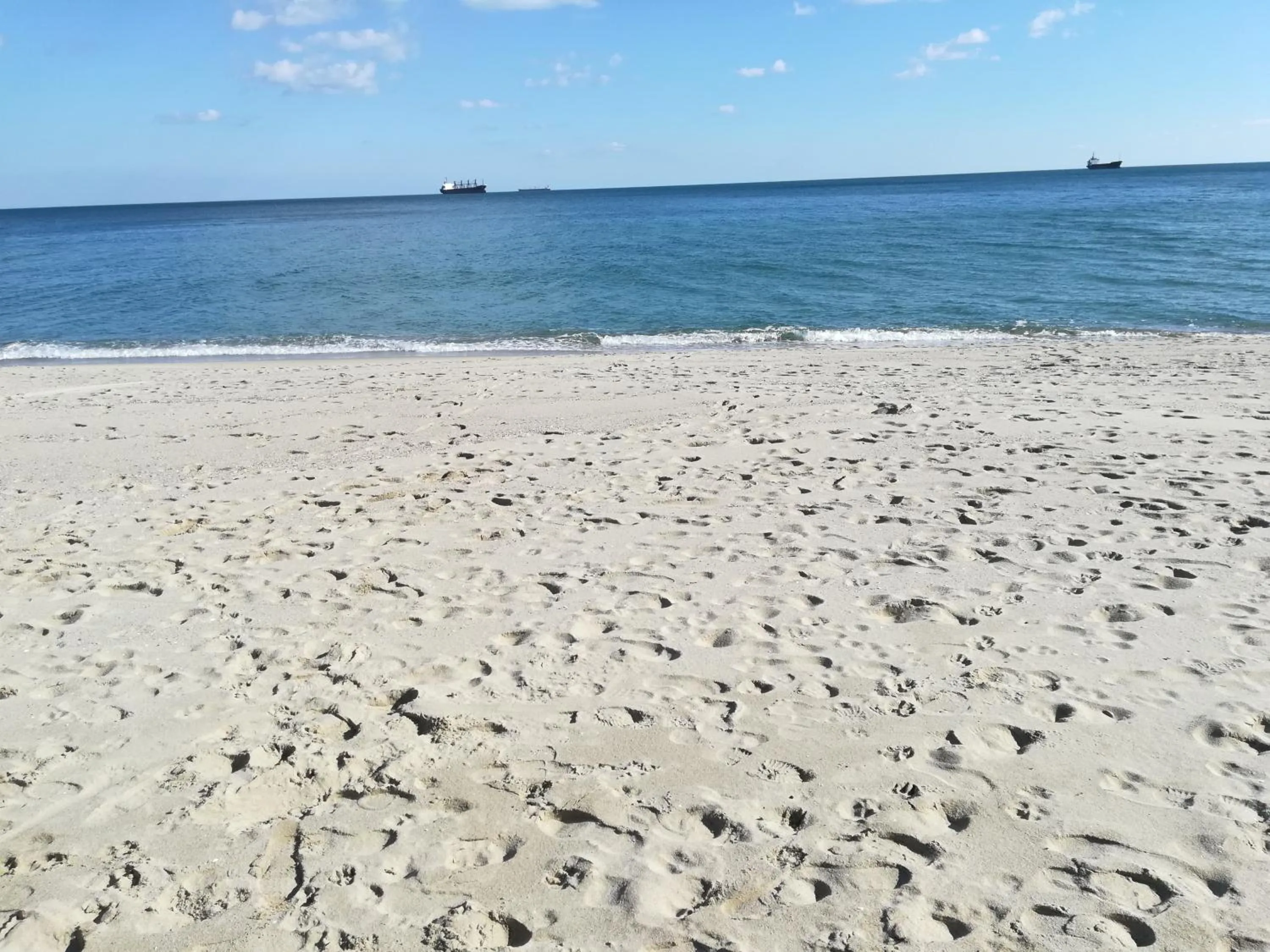 Beach in Complex Fichoza