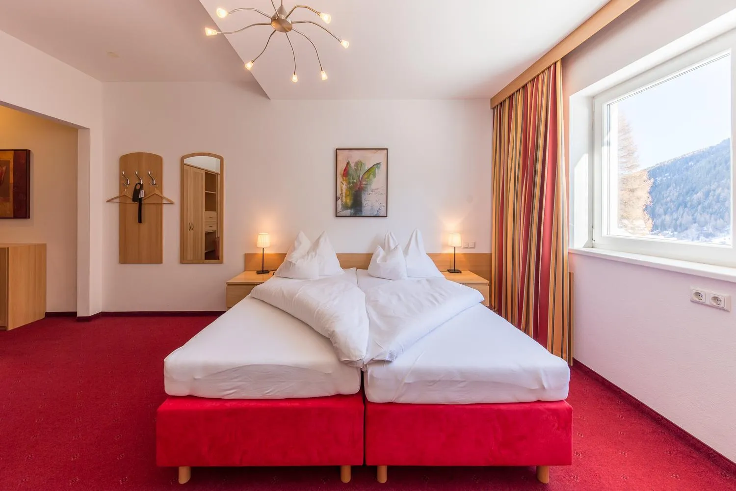 Photo of the whole room, Bed in Hotel Karl Schranz