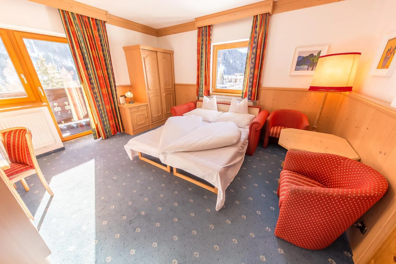 Bed in Hotel Karl Schranz