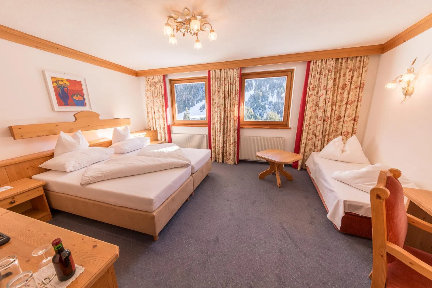 Bed in Hotel Karl Schranz