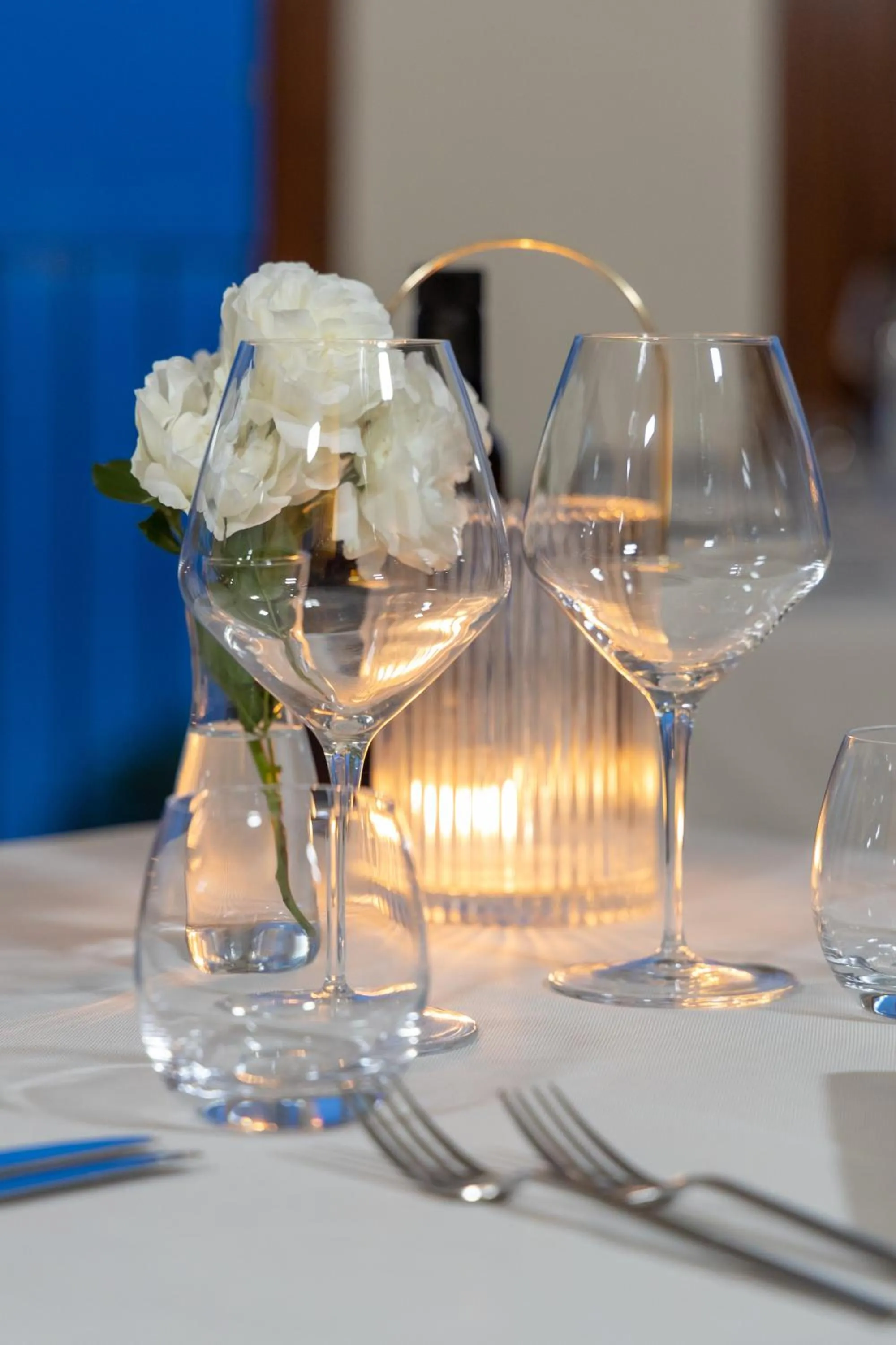 Restaurant/places to eat in Hotel Meandro - Lake View