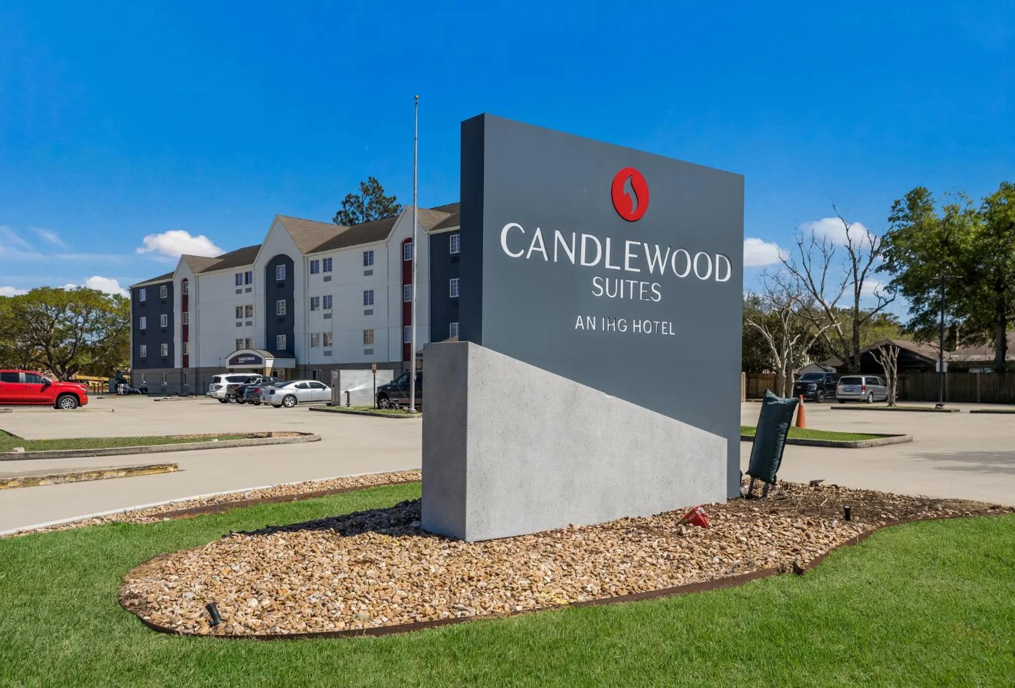 Property building in Candlewood Suites Lafayette - River Ranch by IHG
