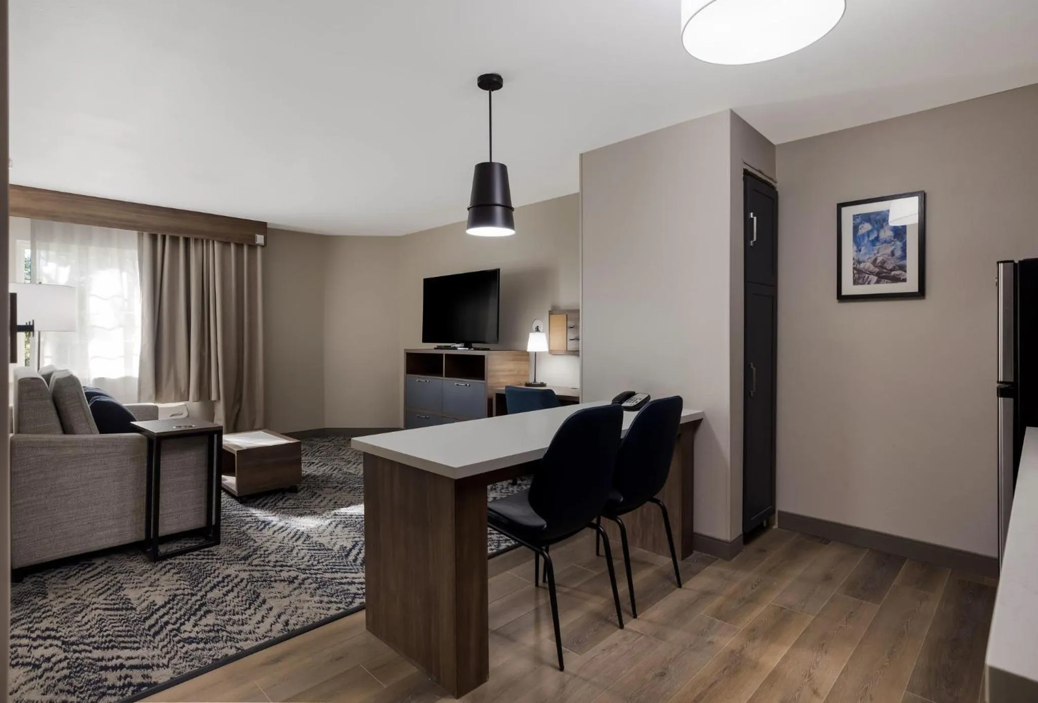 Bedroom in Candlewood Suites Lafayette - River Ranch by IHG