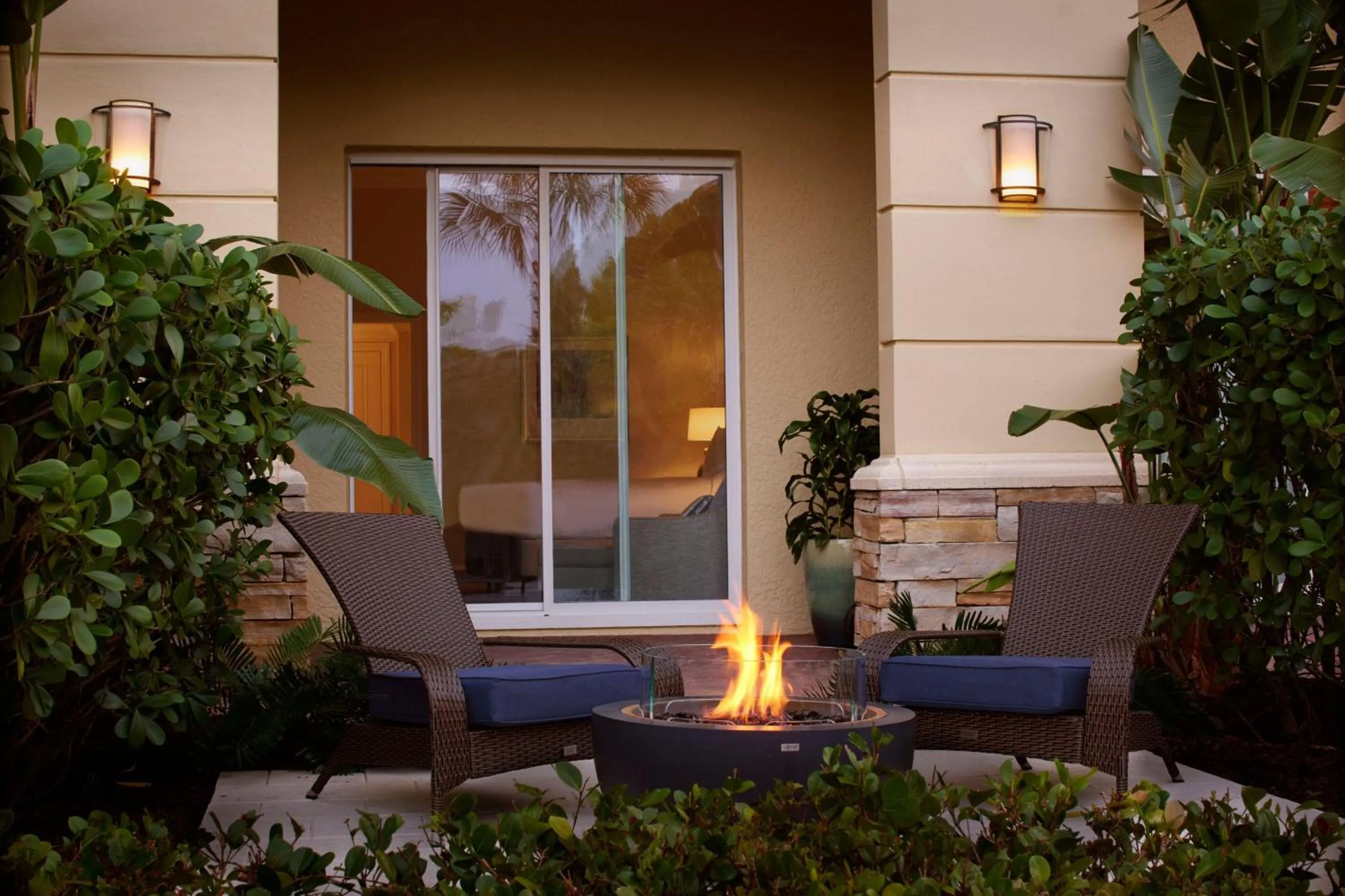 Photo of the whole room in The Ritz-Carlton Naples, Tiburon