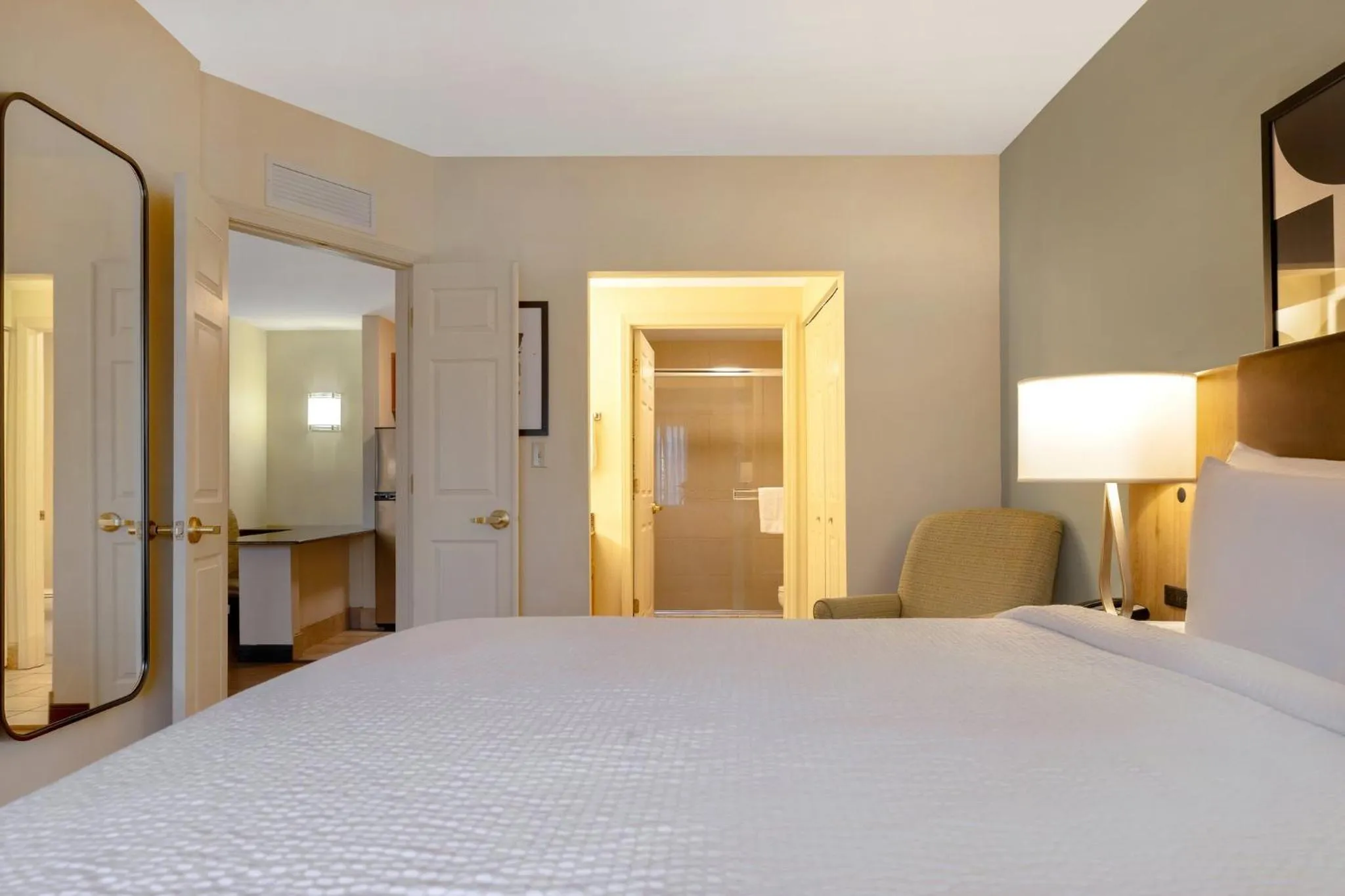Photo of the whole room, Bed in Staybridge Suites Tallahassee I-10 East by IHG