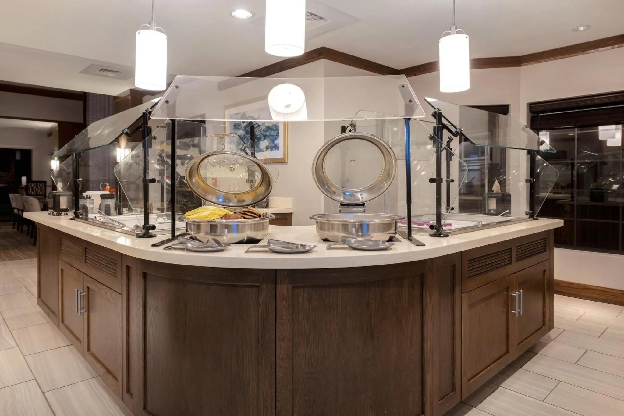 Breakfast in Staybridge Suites Tallahassee I-10 East by IHG