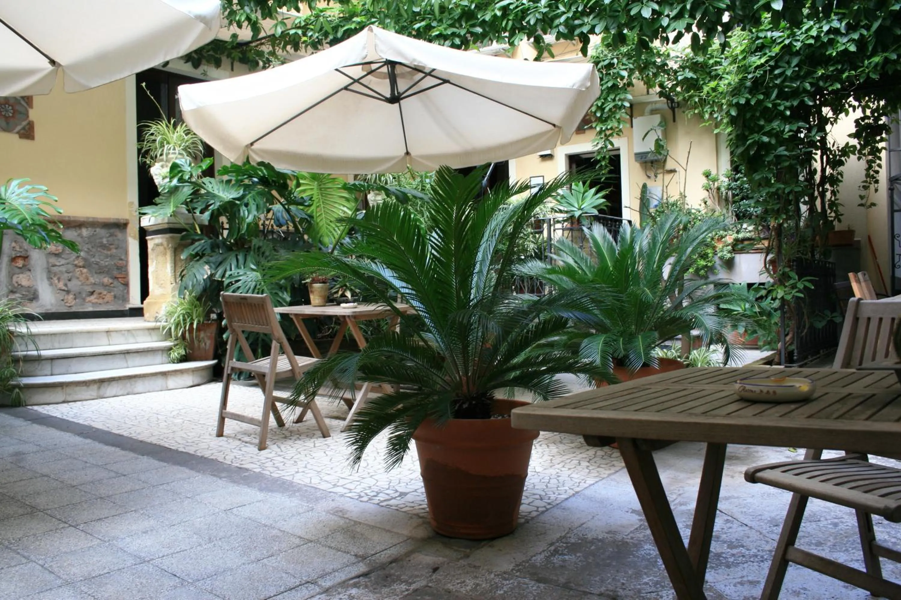 Garden in Casa Barbero Charme B&B