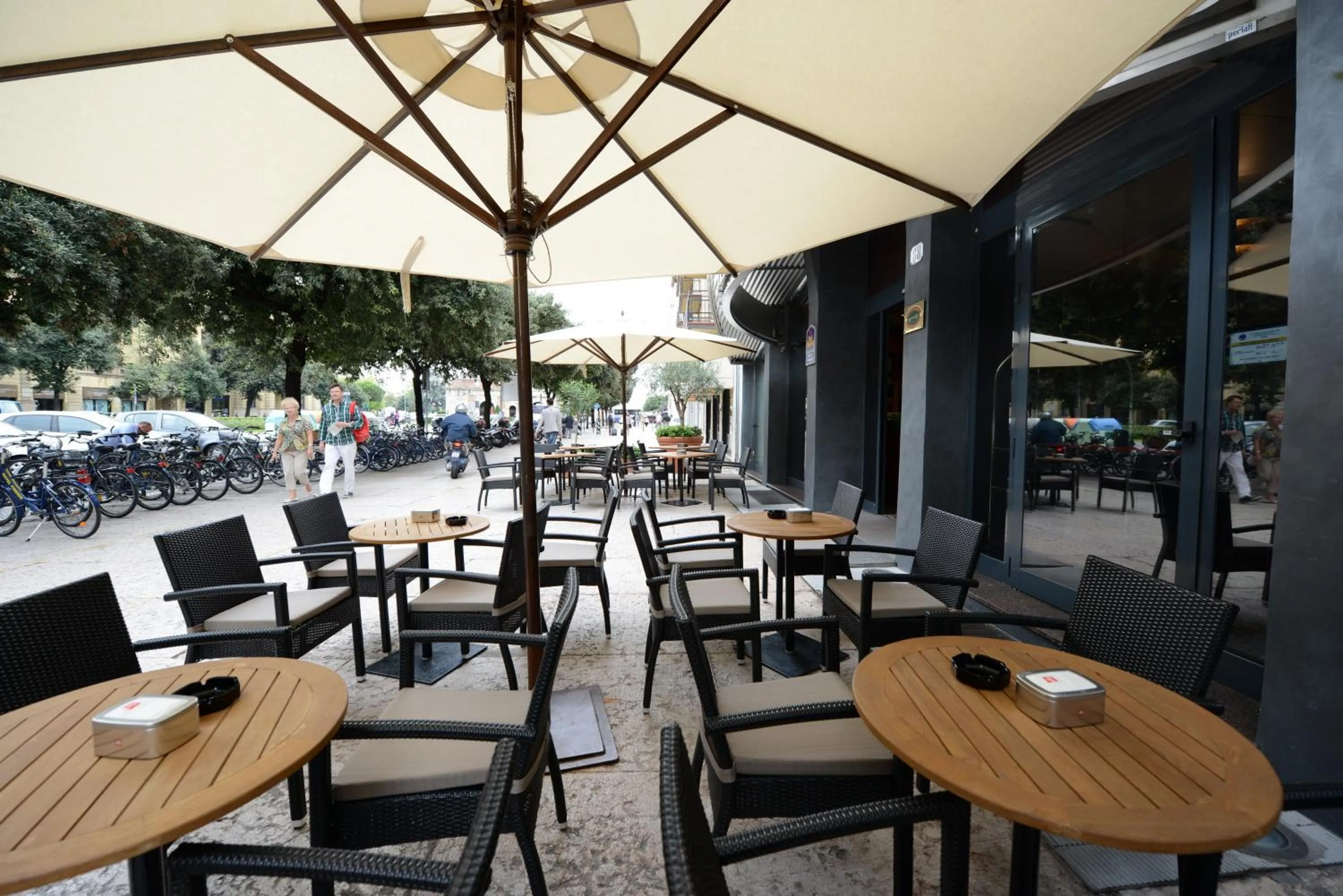 Property building in Appartamenti Porta Nuova 80