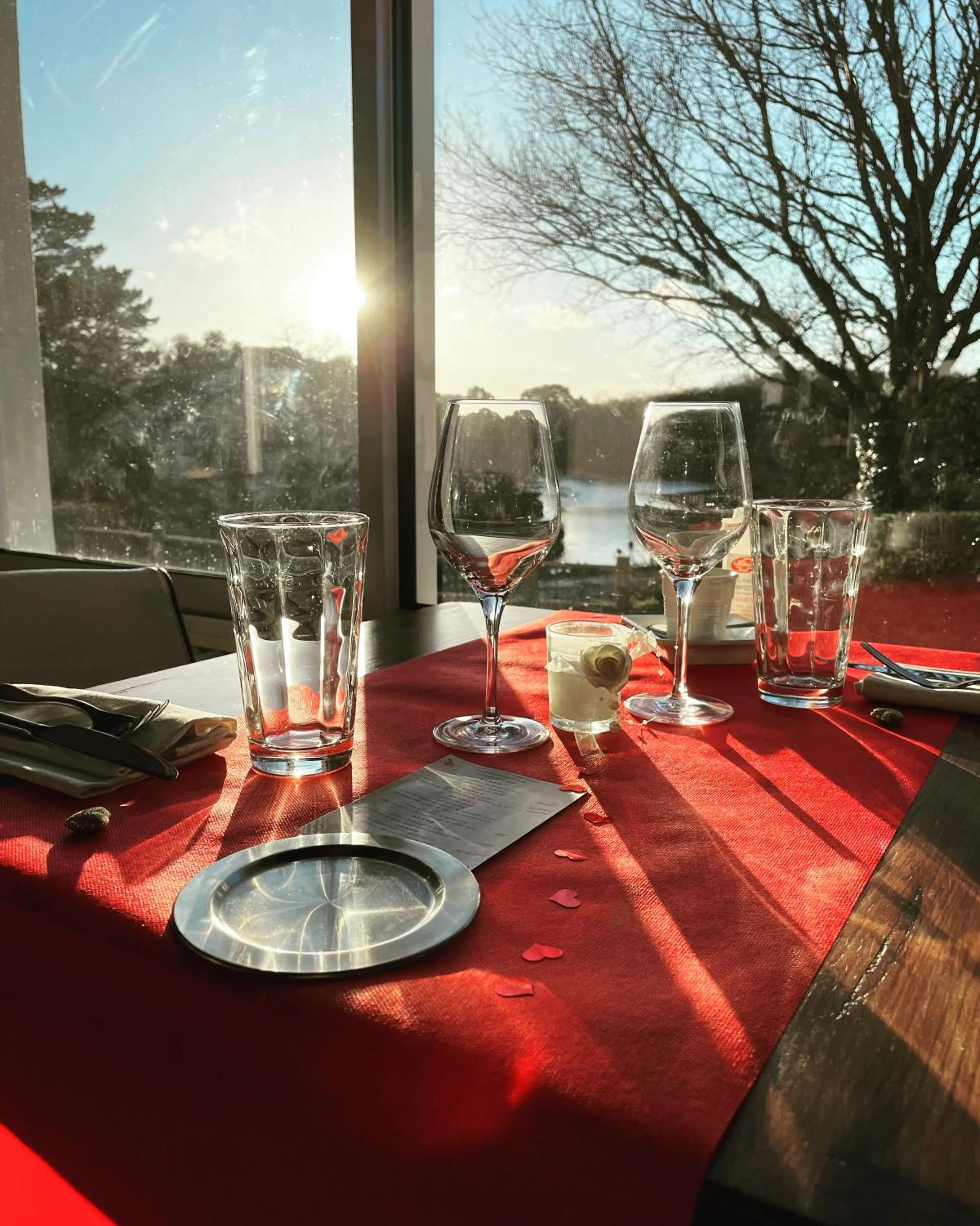 Hôtel Restaurant Logis Coté Lac