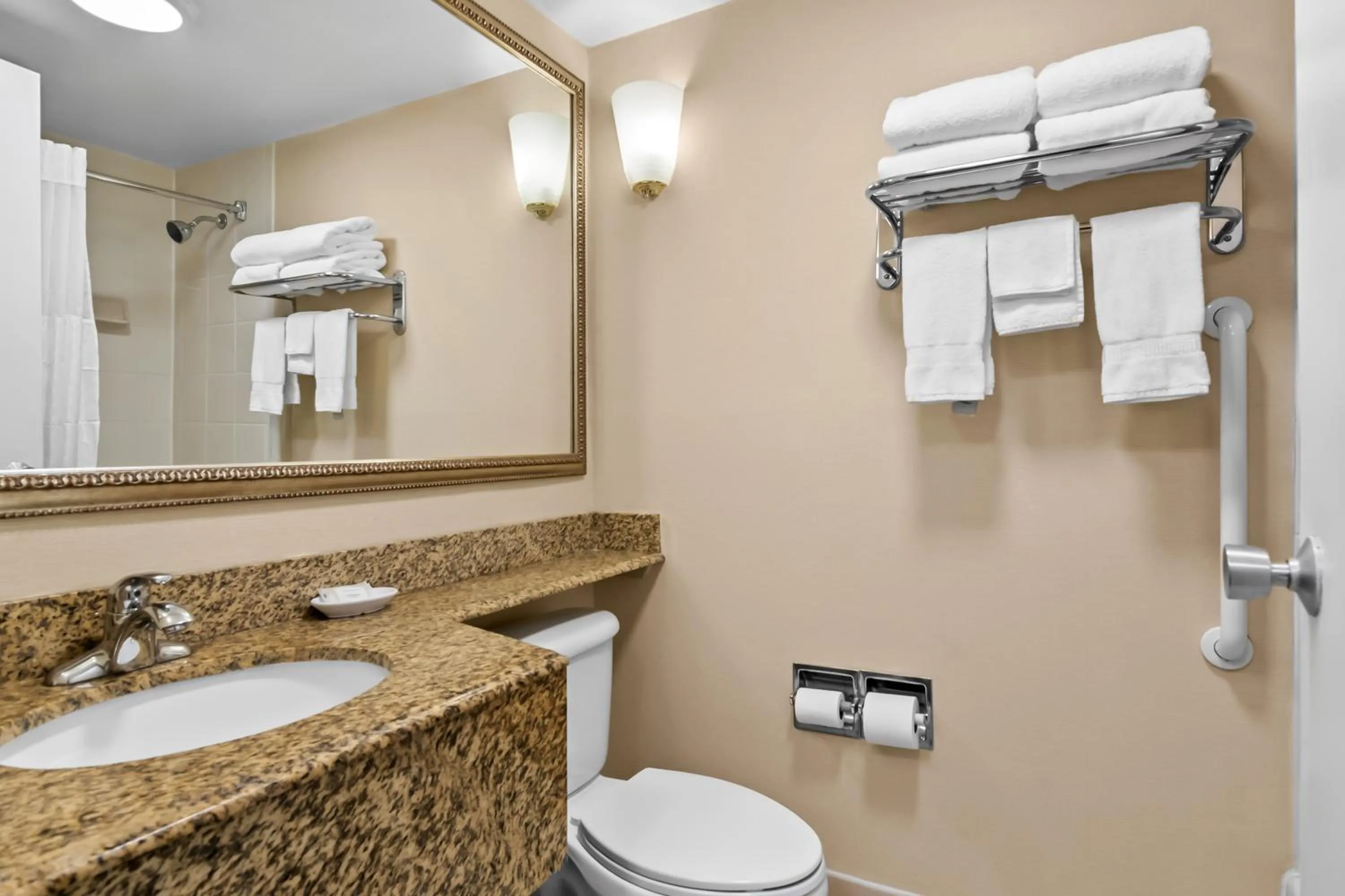 Clarion Inn North Haven - New Haven North