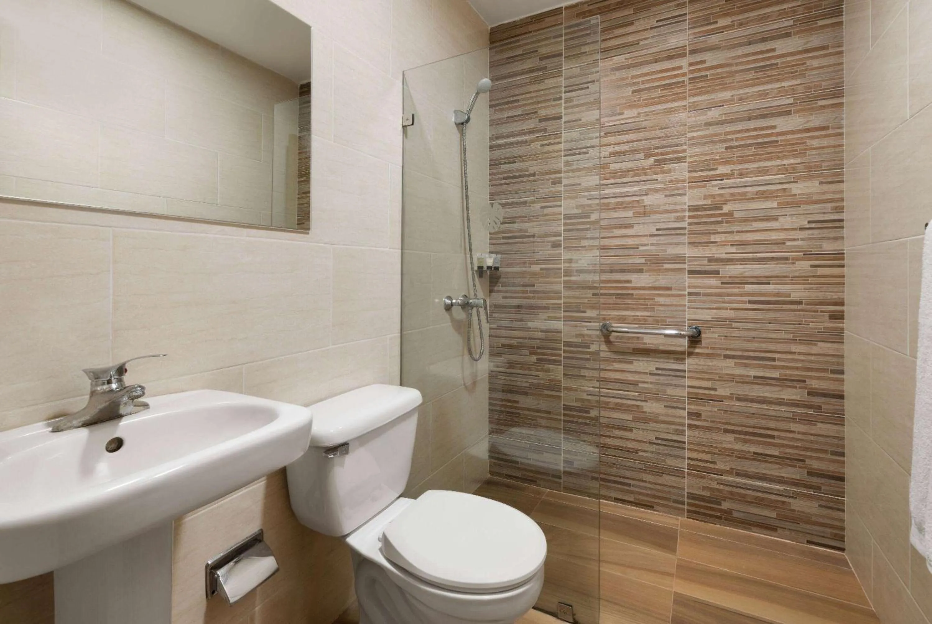 TV and multimedia in Gran Hotel Europa Santo Domingo Trademark Collection by Wyndham