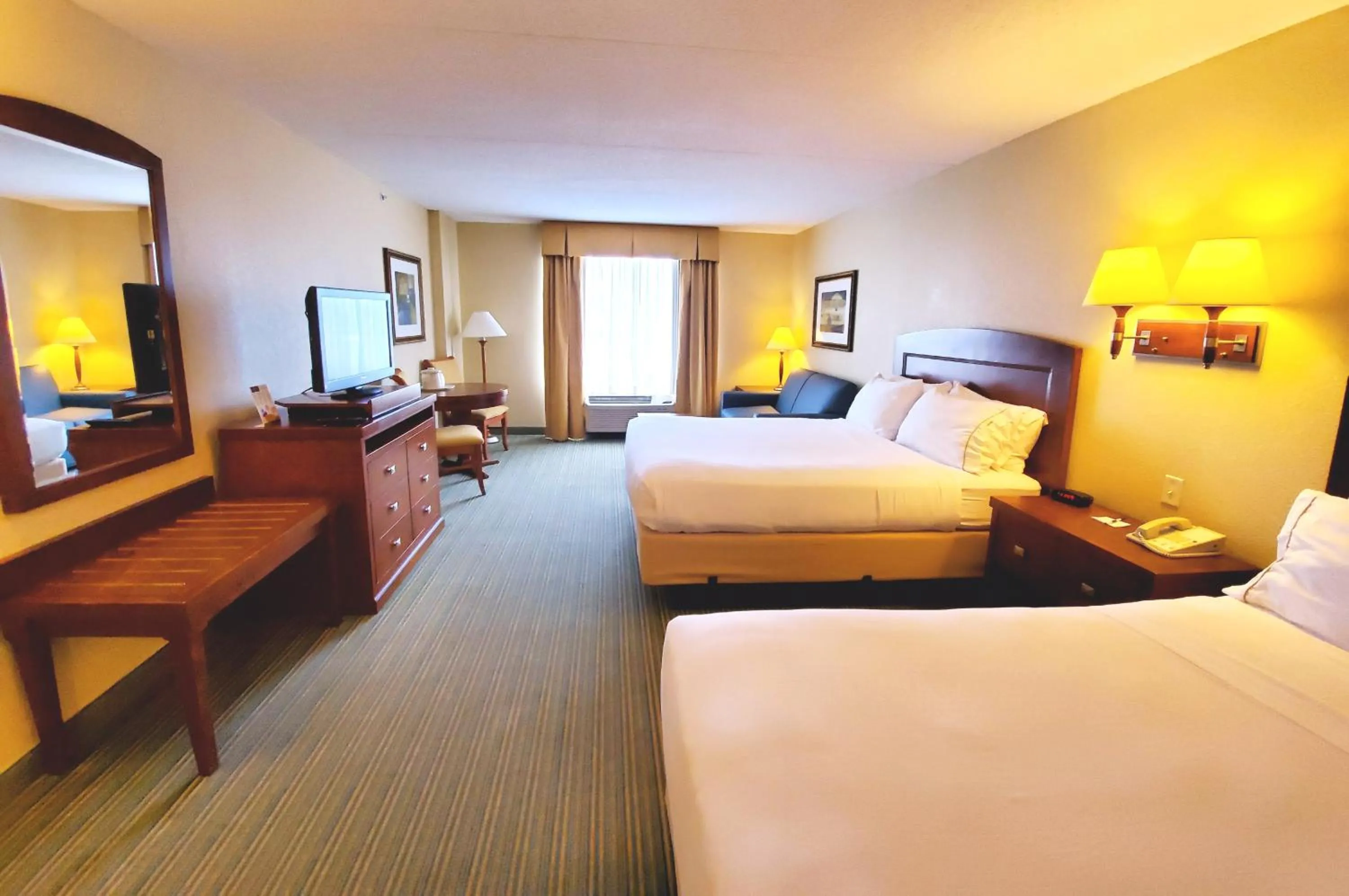 TV and multimedia, Bed in Beach Boutique Hotel