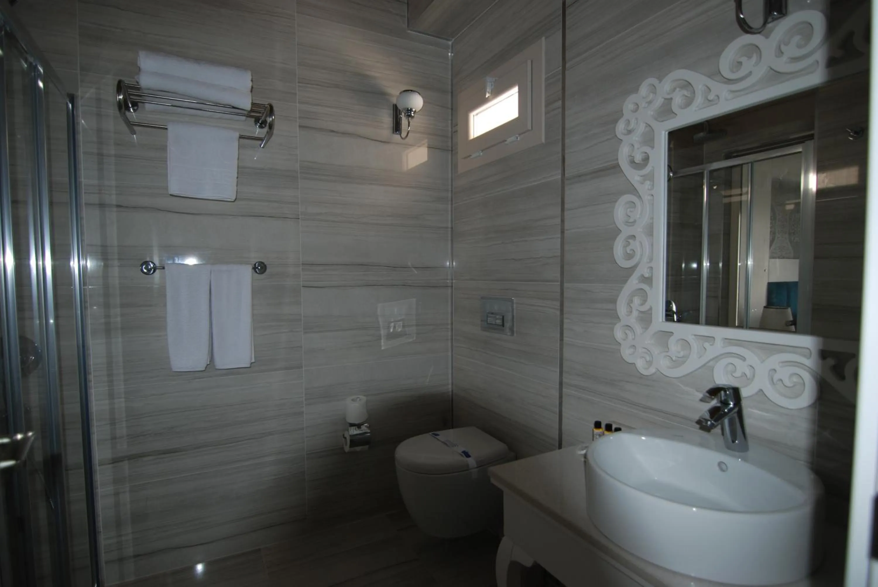 Bathroom in Alaçatı The Design Hotel